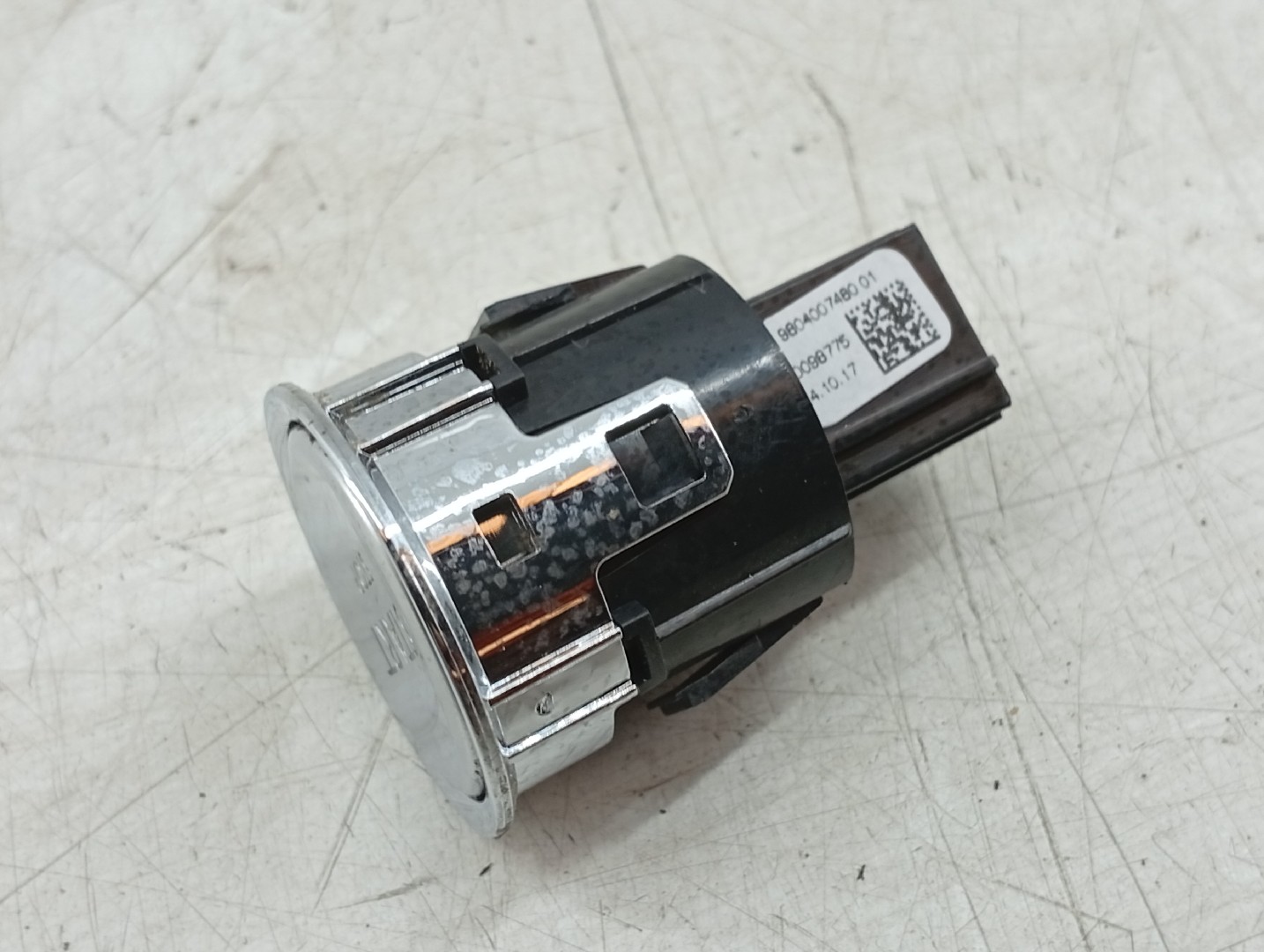 Botão Start/Stop PEUGEOT 3008 SUV (M_) | 16 -  Imagem-1