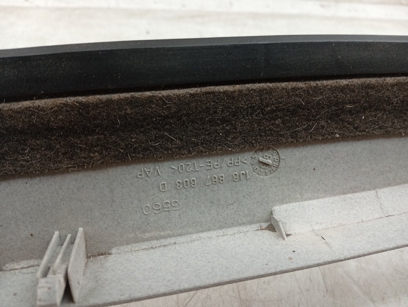 Acabamento de mala VOLKSWAGEN GOLF IV (1J1) | 97 - 07 Imagem-1