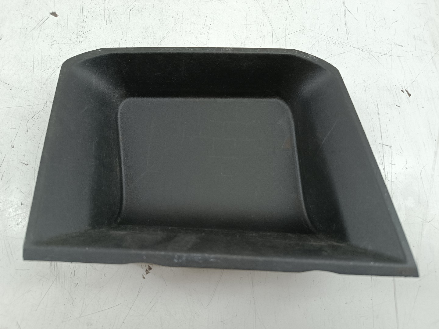 Caixa de arrumação PEUGEOT 3008 SUV (M_) | 16 -  Imagem-3