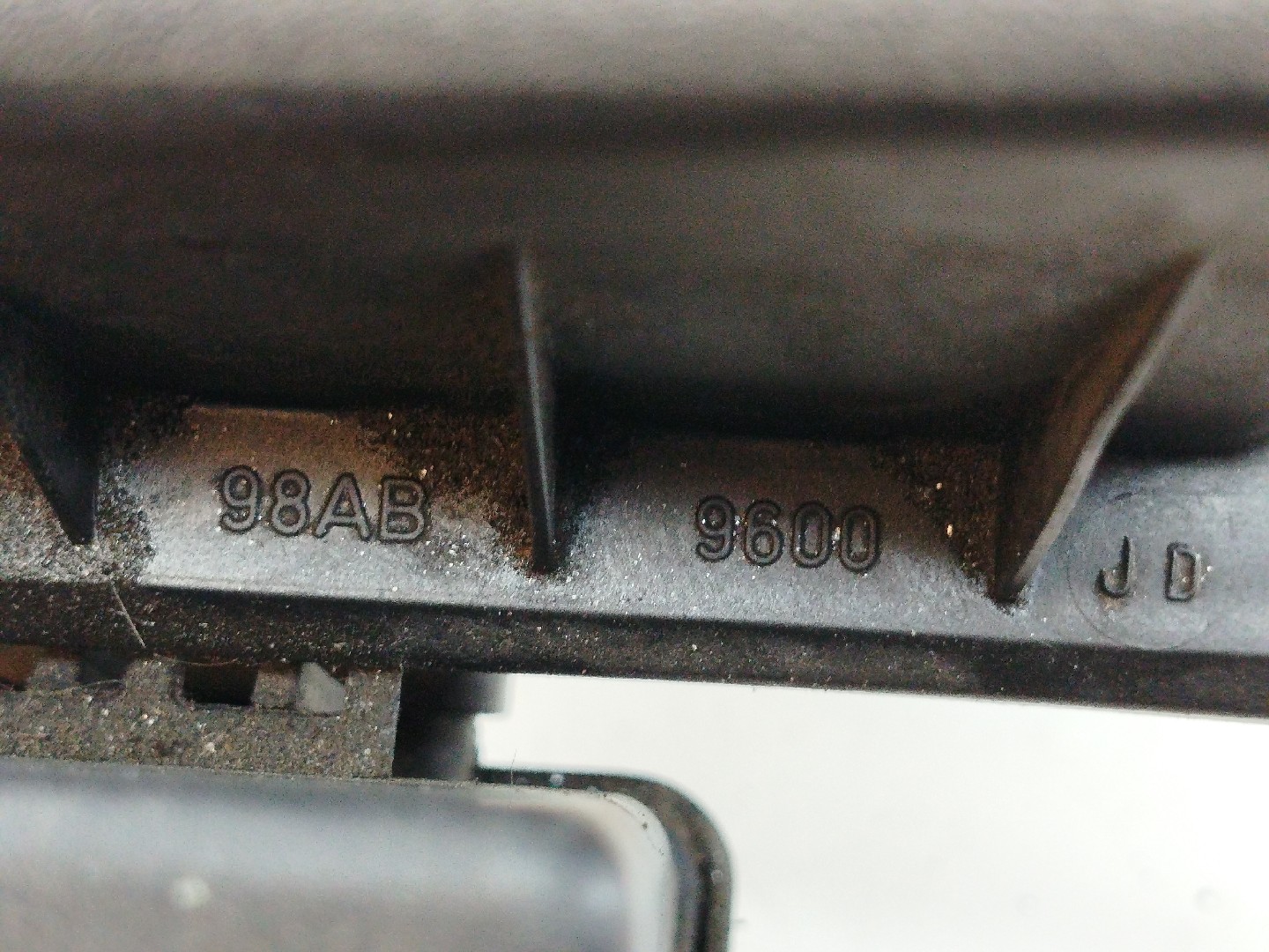 Caixa de filtro de ar FORD FOCUS (DAW, DBW) | 98 - 09 Imagem-4