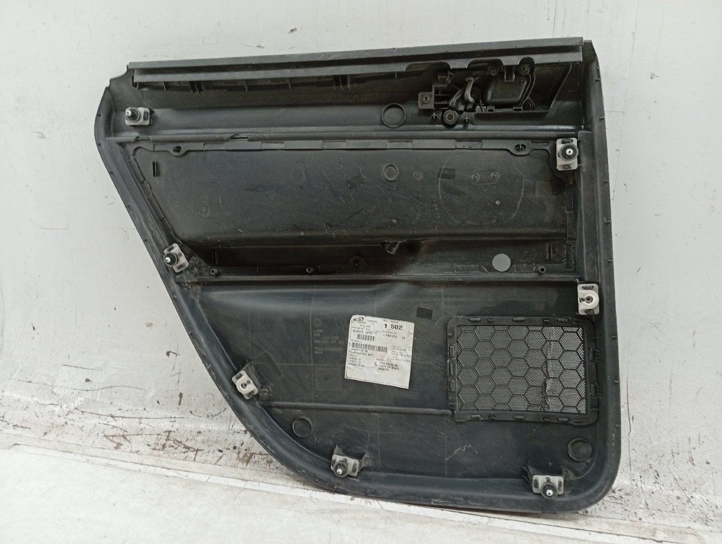 Quartela de porta trás direita VOLKSWAGEN POLO (9N_) | 01 - 14 Imagem-3