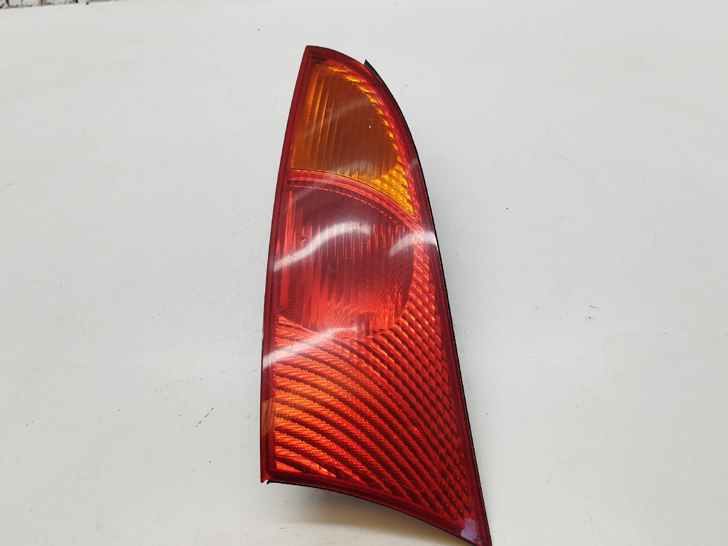 Farolim Stop Esquerdo FORD FOCUS (DAW, DBW) | 98 - 09 Imagem-6