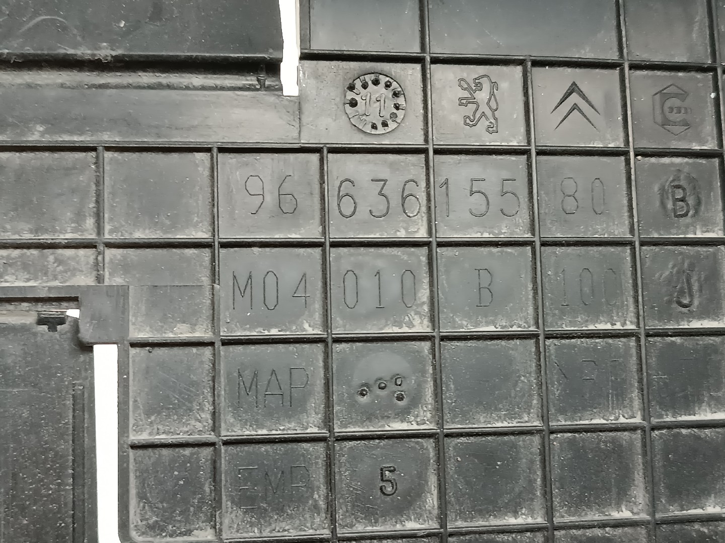 Caixa Bateria PEUGEOT 3008 Veículo multiuso (0U_) | 09 - 17 Imagem-1