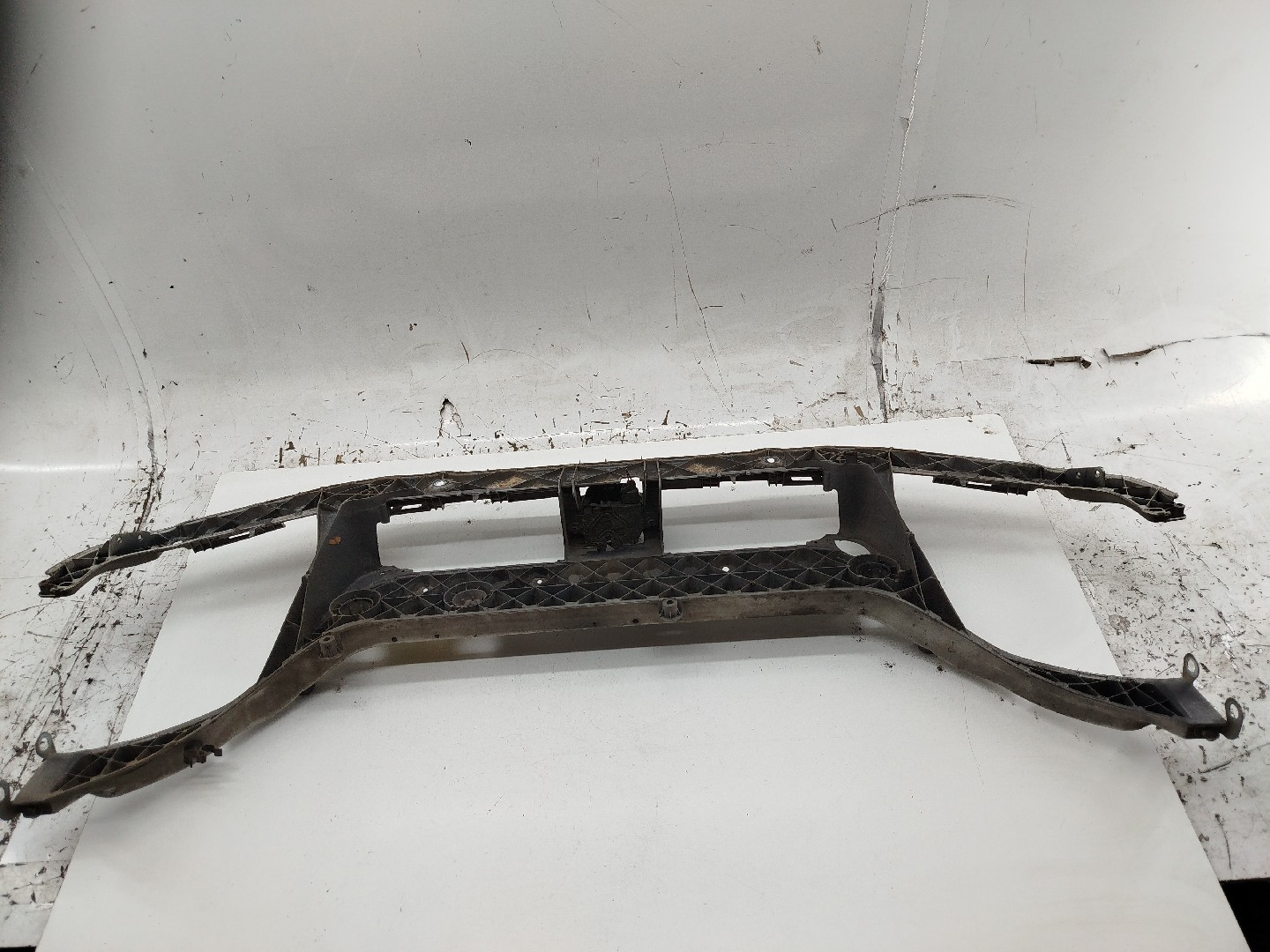 Painel frontal FORD FOCUS (DAW, DBW) | 98 - 09 Imagem-2