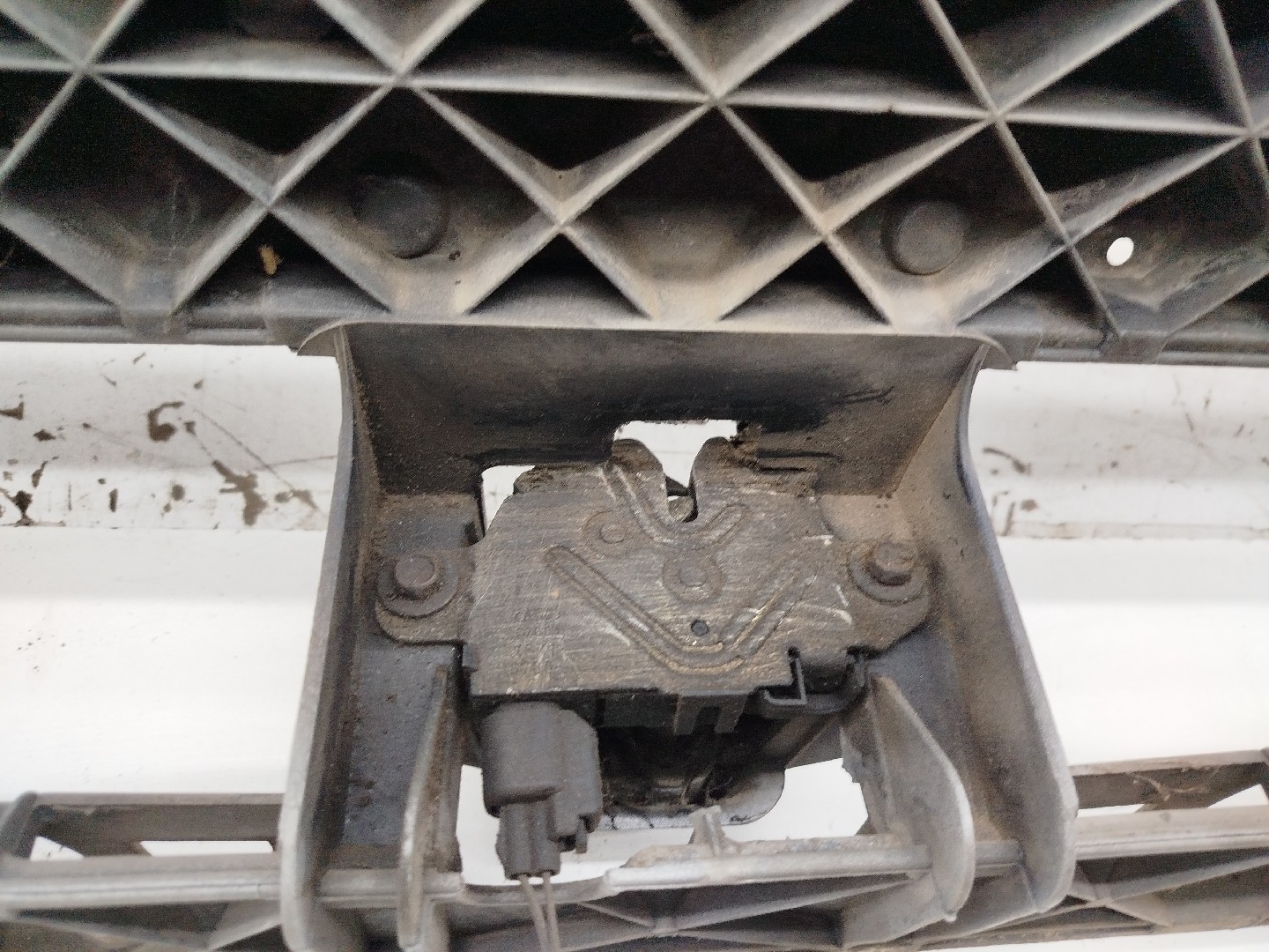 Painel frontal FORD FOCUS (DAW, DBW) | 98 - 09 Imagem-4