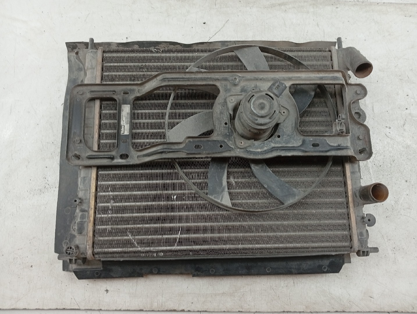 Radiador da Água RENAULT CLIO II (BB_, CB_) | 98 - 