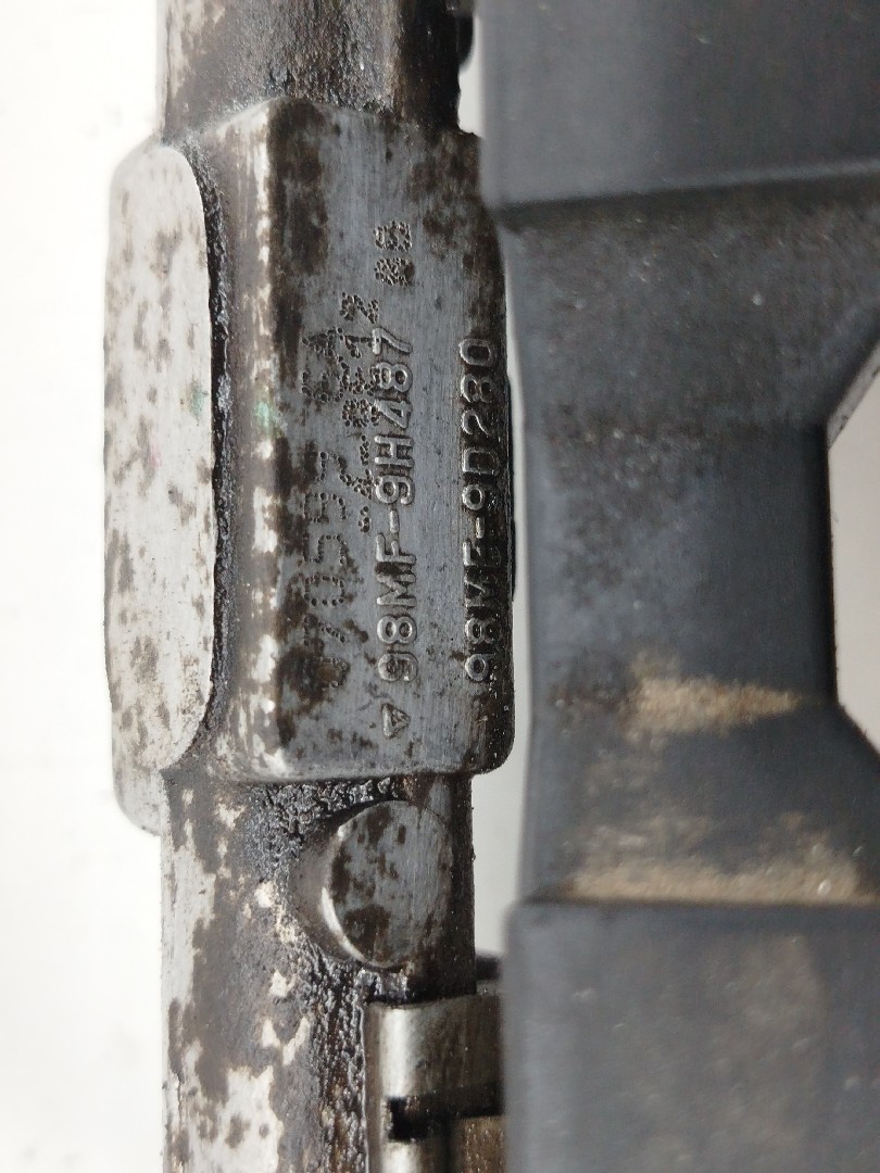 Regua de injeção FORD FOCUS (DAW, DBW) | 98 - 09 Imagem-3