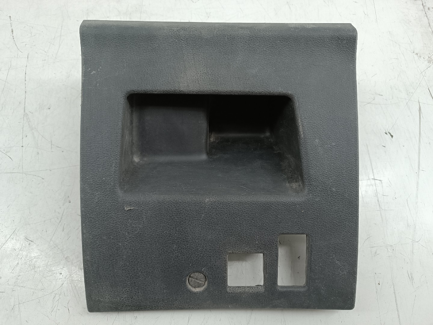 Tampa PEUGEOT 308 SW I (4E_, 4H_) | 07 - 14 Imagem-4