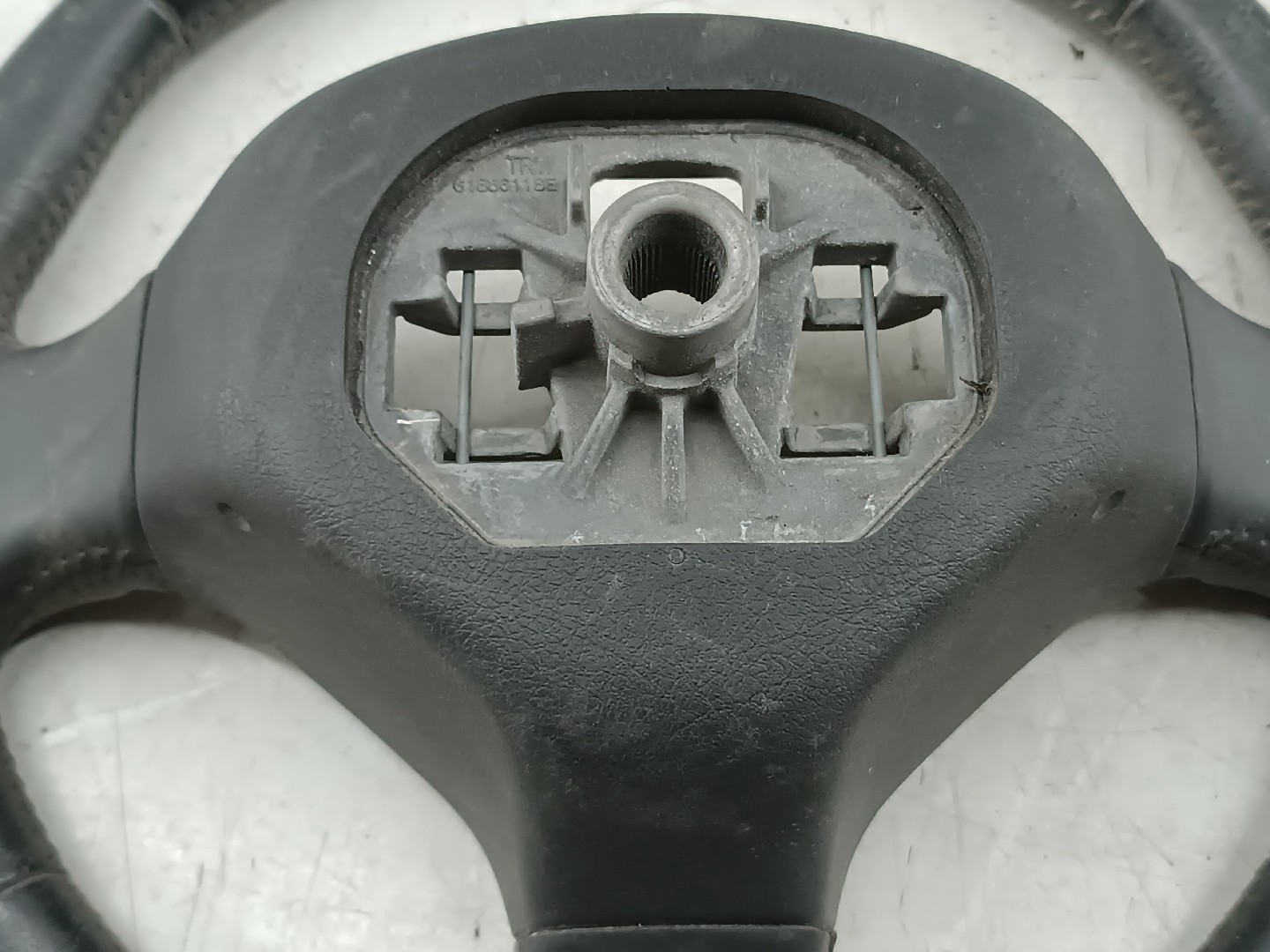 Volante PEUGEOT 308 I (4A_, 4C_) | 07 - 16 Imagem-1