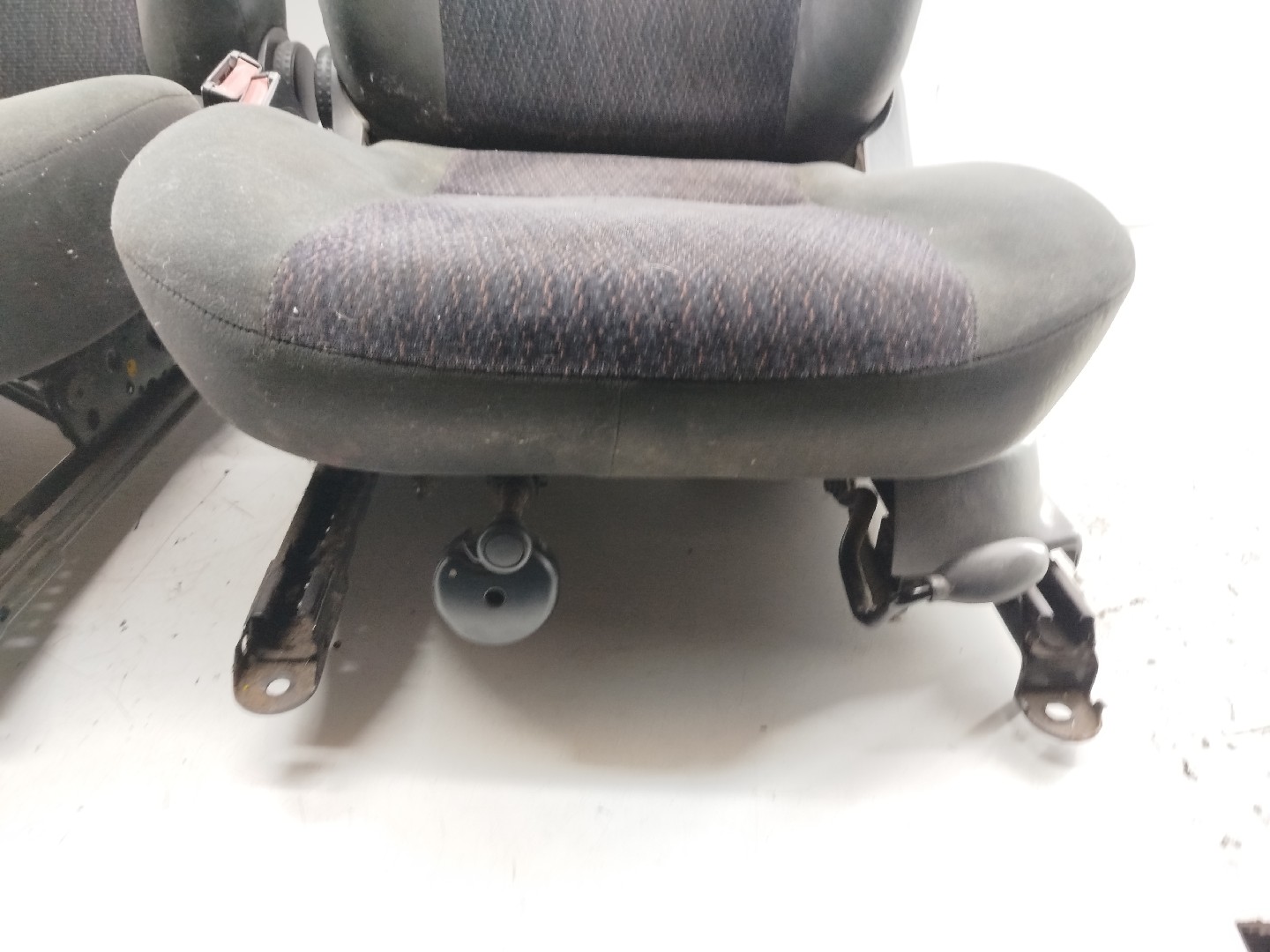 Conjunto de bancos FORD FOCUS (DAW, DBW) | 98 - 09 Imagem-6