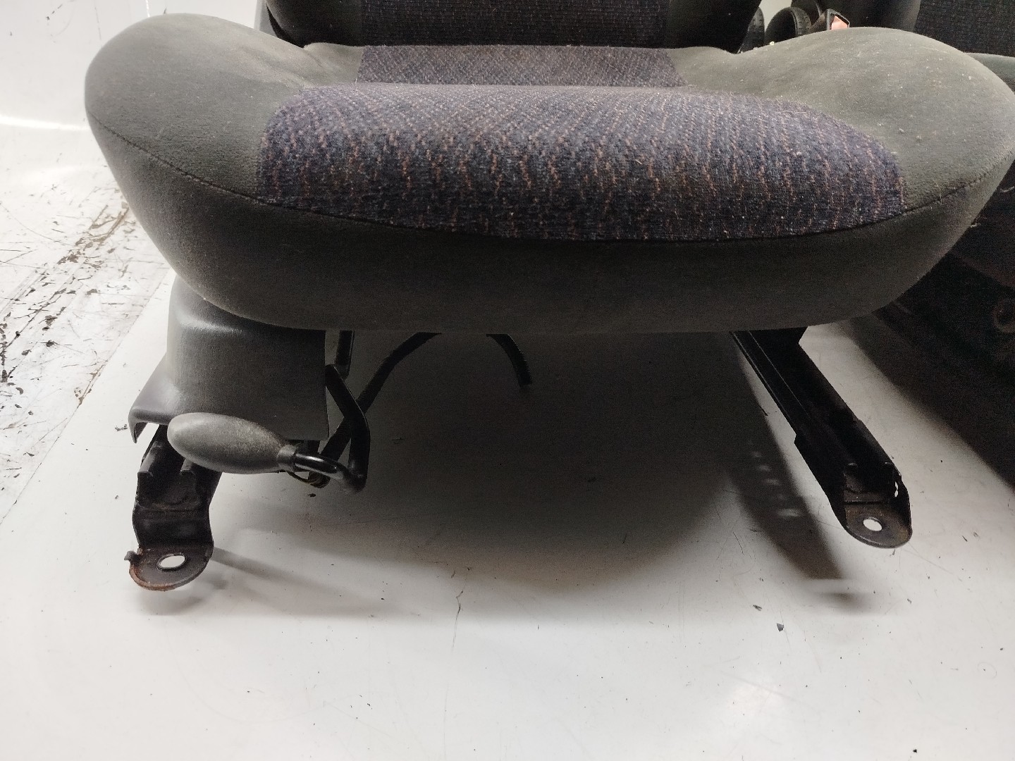 Conjunto de bancos FORD FOCUS (DAW, DBW) | 98 - 09 Imagem-5