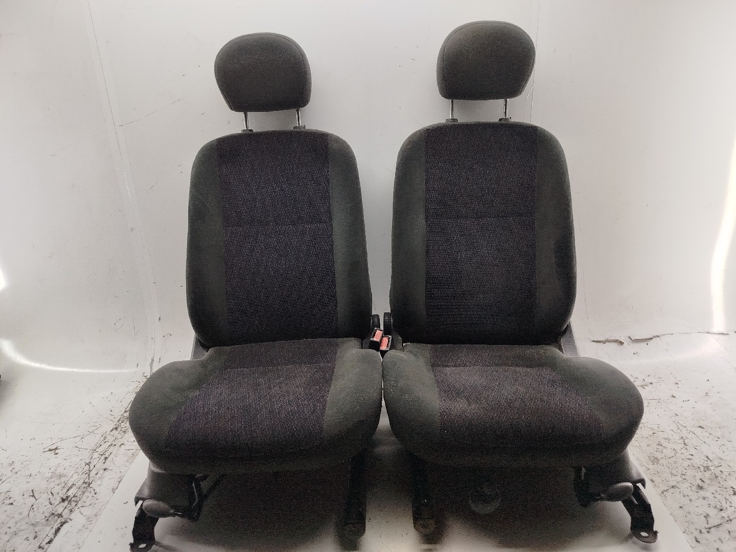 Conjunto de bancos FORD FOCUS (DAW, DBW) | 98 - 09 Imagem-10