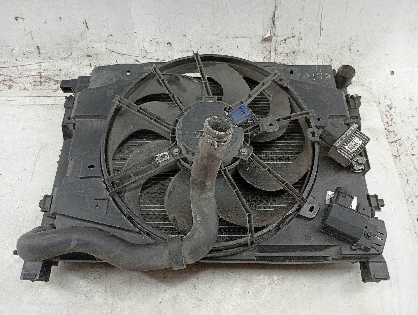 Conj. de 2/3  radiadores c/ TermoVentilador RENAULT CLIO IV (BH_) | 12 -  Imagem-5