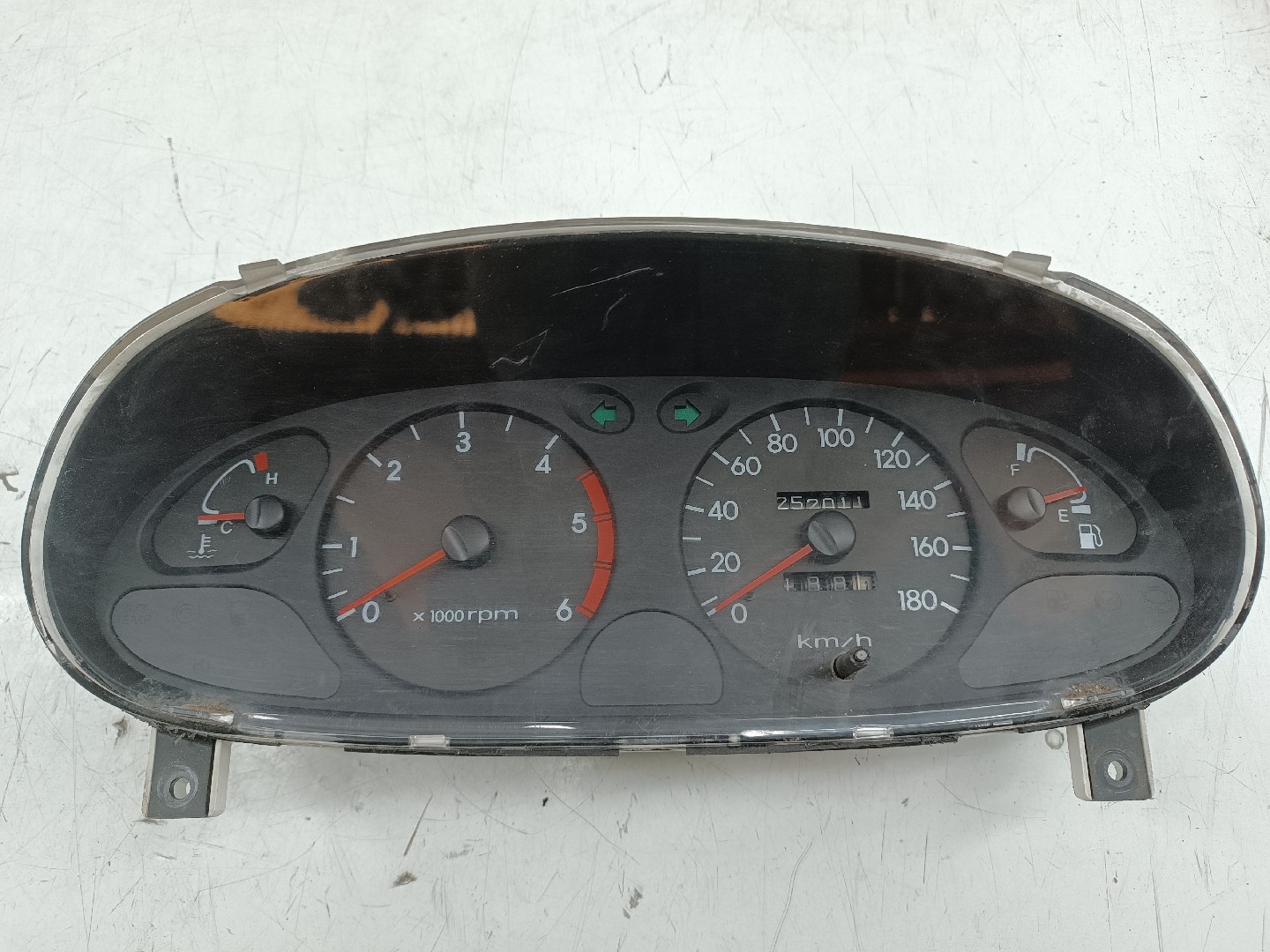 Quadrante HYUNDAI H-1 / STAREX Veículo multiuso (A1) | 97 -  Imagem-5