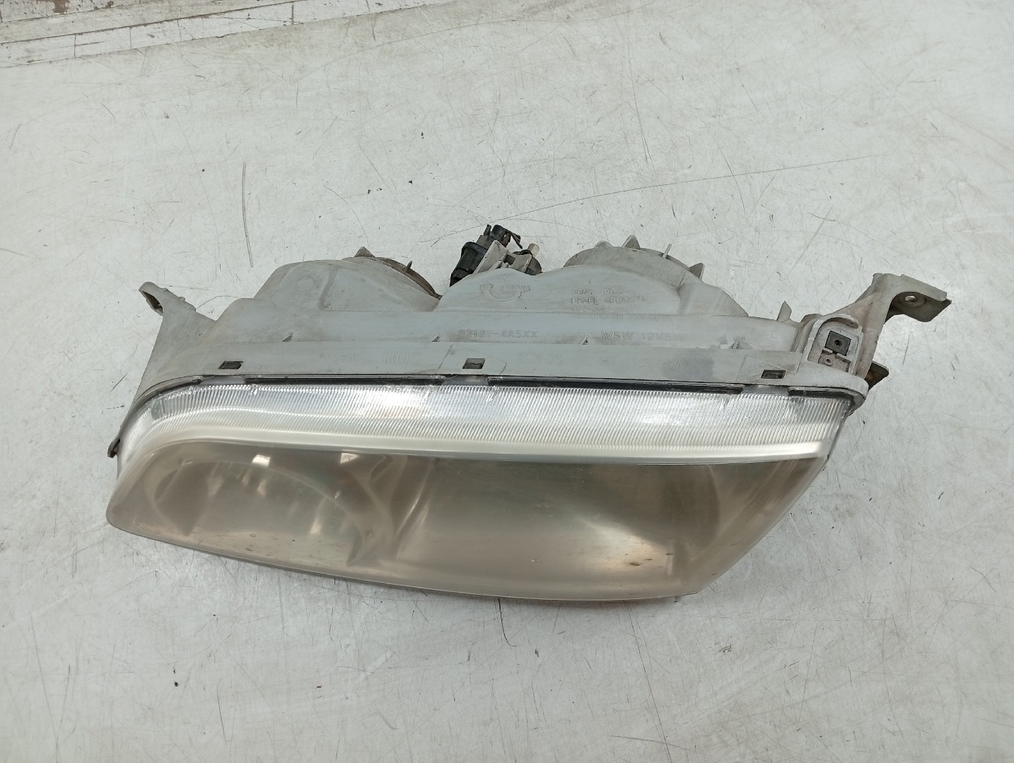 Ótica Esquerda HYUNDAI H-1 / STAREX Veículo multiuso (A1) | 97 -  Imagem-2