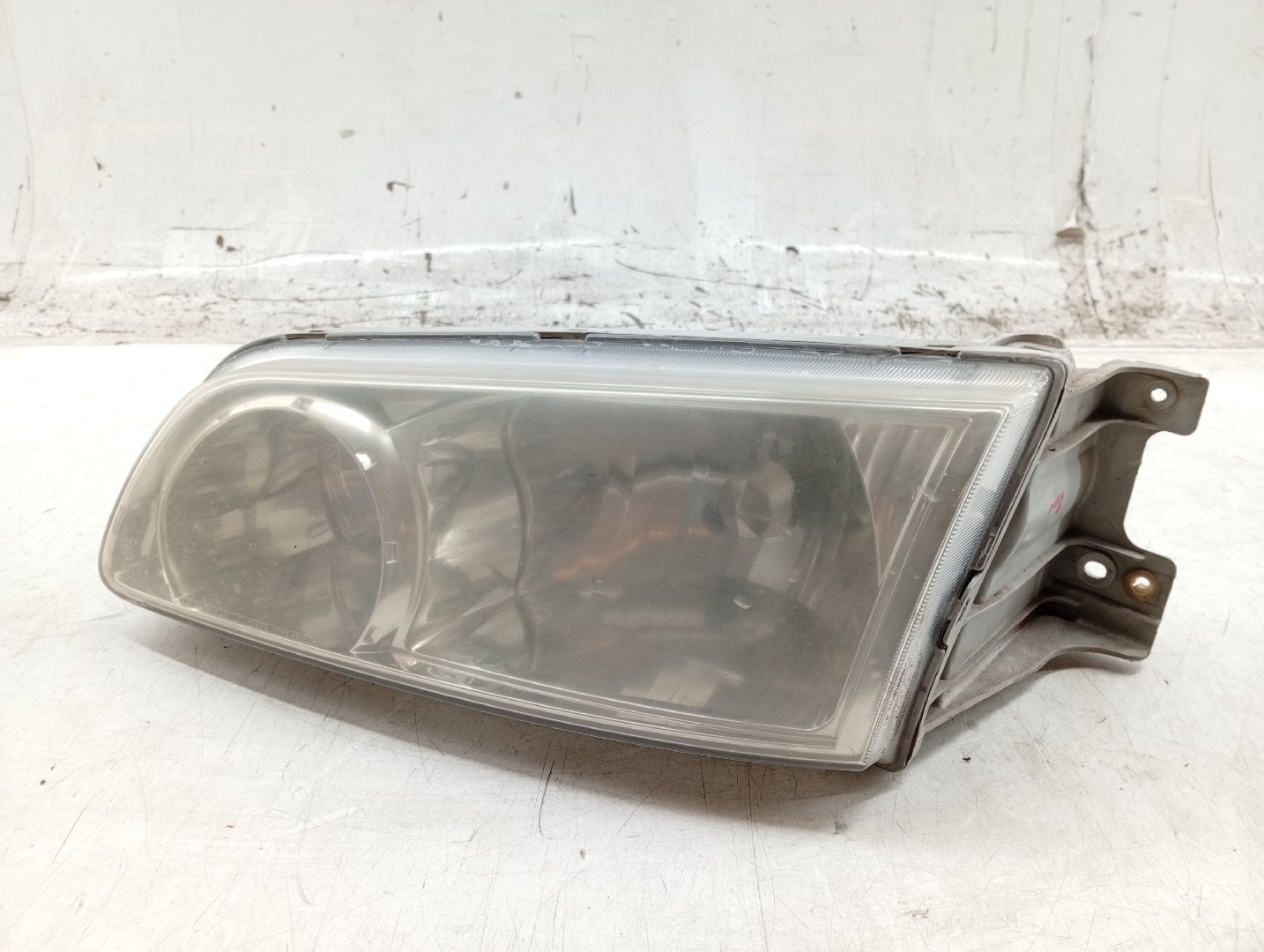 Ótica Esquerda HYUNDAI H-1 / STAREX Veículo multiuso (A1) | 97 - 