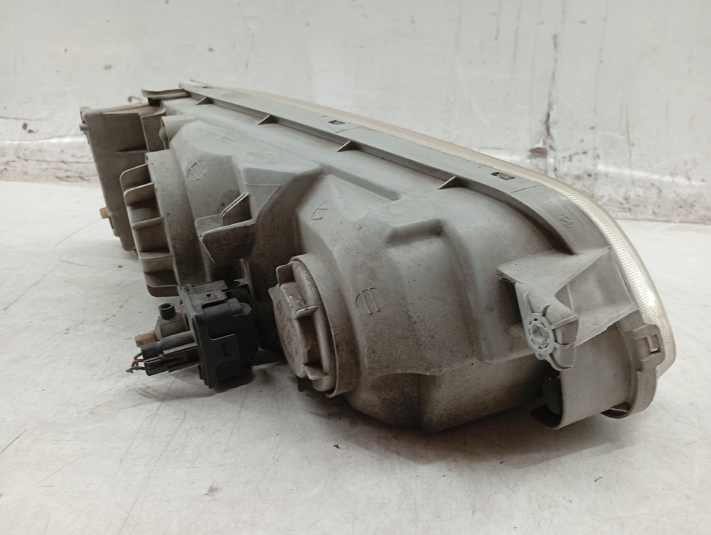 Ótica Esquerda HYUNDAI H-1 / STAREX Veículo multiuso (A1) | 97 -  Imagem-4