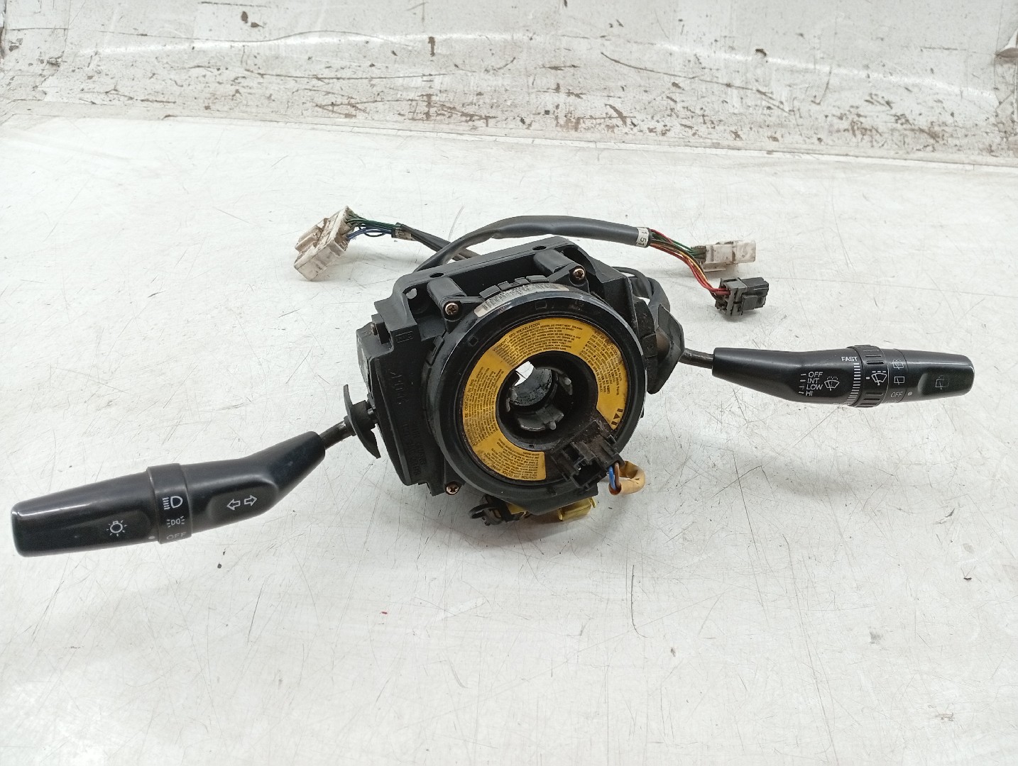 Comutador luzes,piscas,limp vidros e fita airbag HYUNDAI H-1 / STAREX Veículo multiuso (A1) | 97 -  Imagem-6