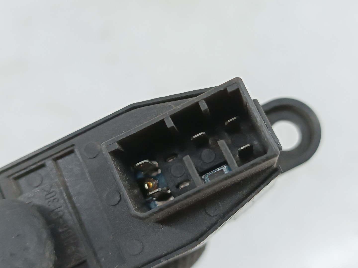 Comutador de vidro frente direito HYUNDAI H-1 / STAREX Veículo multiuso (A1) | 97 -  Imagem-2