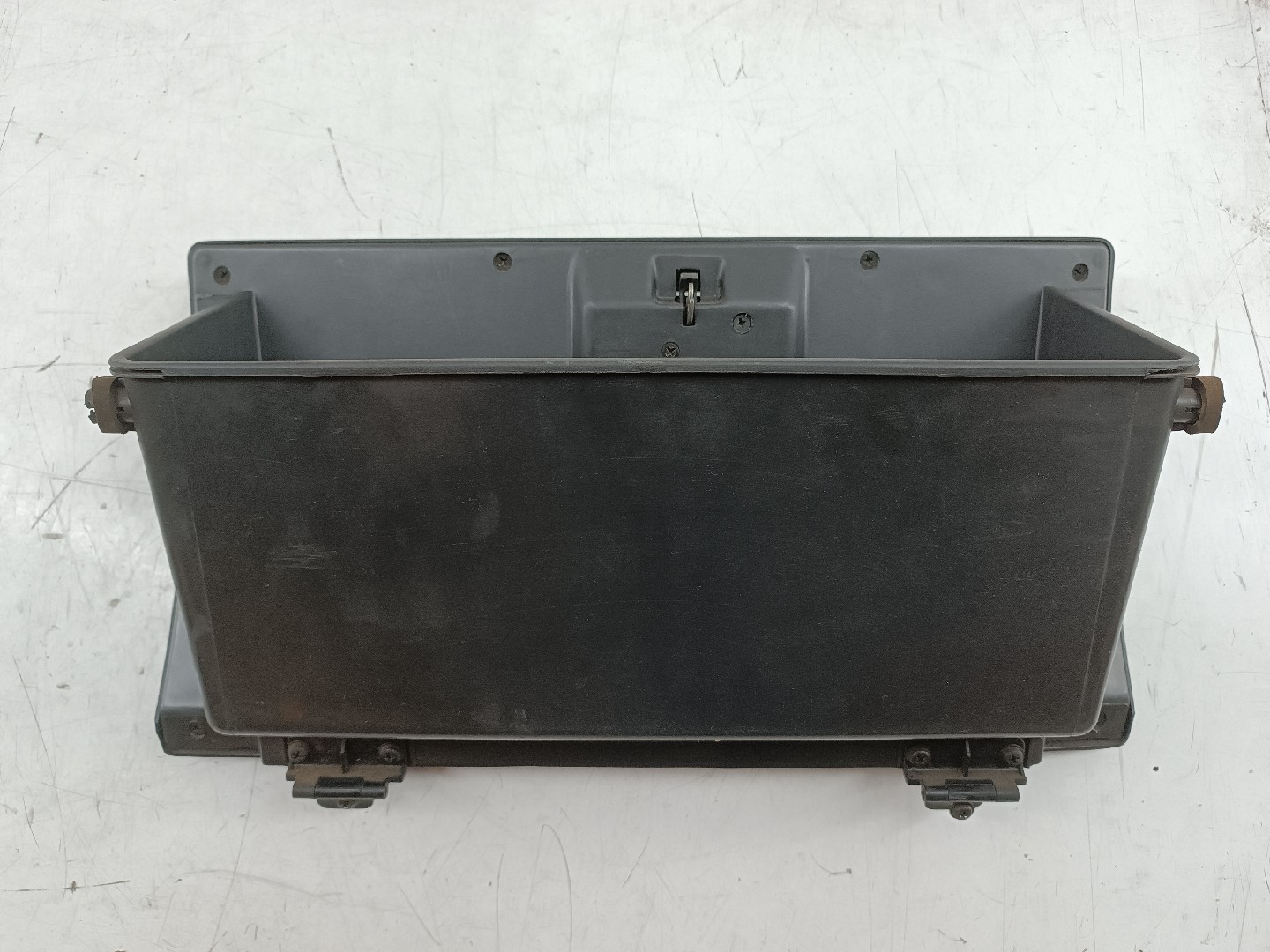 Porta luvas HYUNDAI H-1 / STAREX Veículo multiuso (A1) | 97 - 