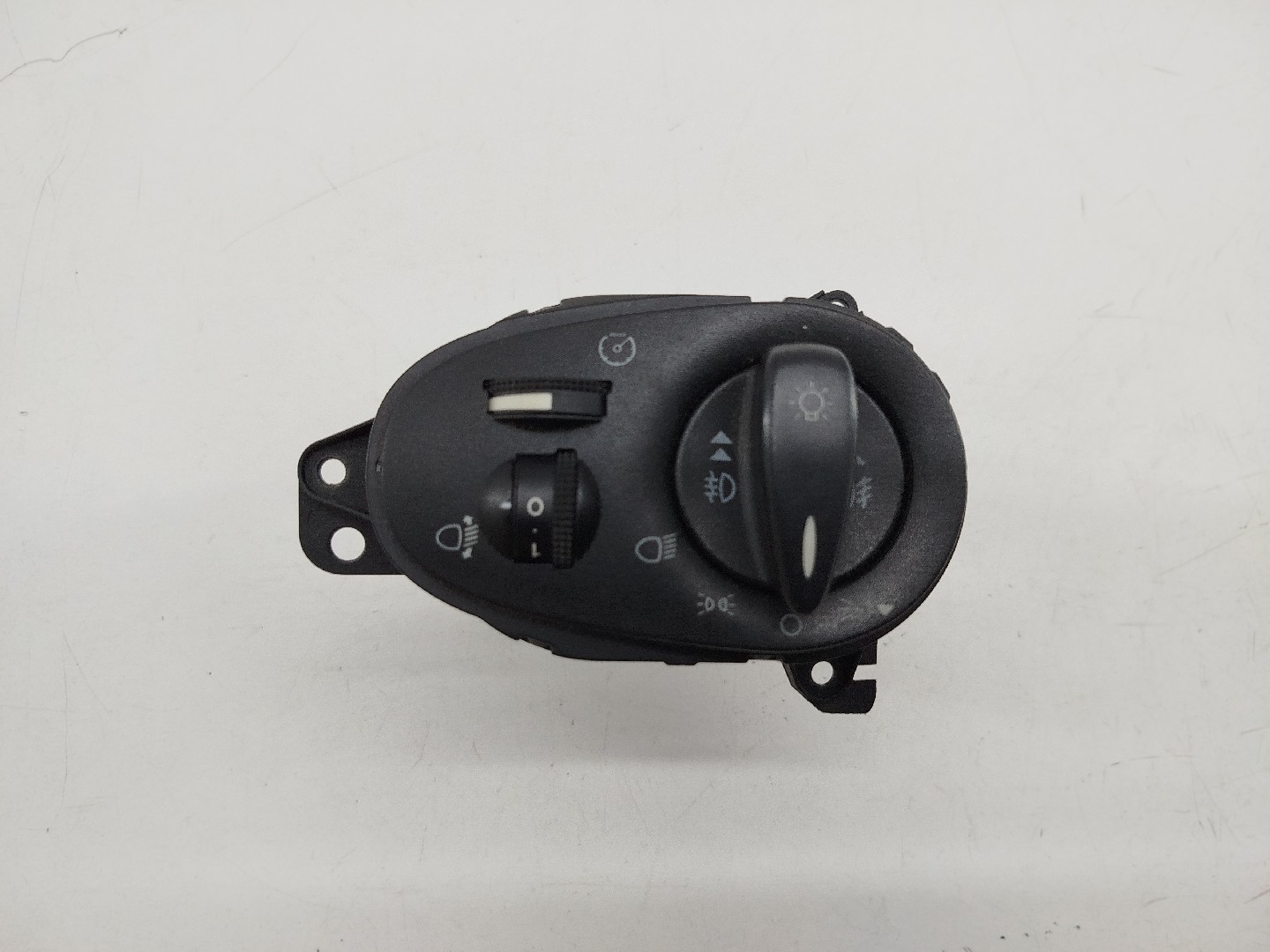 Comutador de luzes FORD FOCUS (DAW, DBW) | 98 - 09