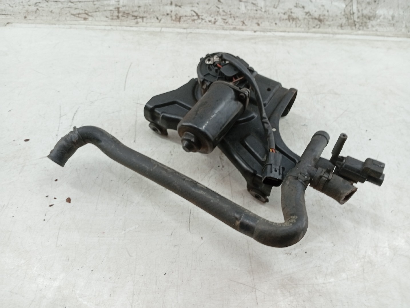 Motor Limpa Vidro Frente HYUNDAI H-1 / STAREX Veículo multiuso (A1) | 97 -  Imagem-2