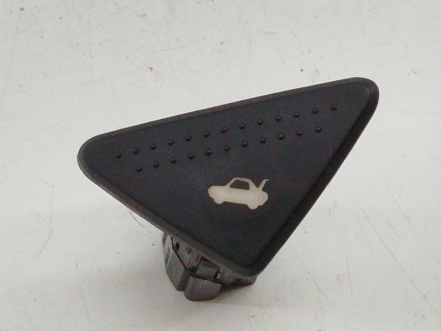 Botão de abertura da mala FORD FOCUS (DAW, DBW) | 98 - 09 Imagem-5