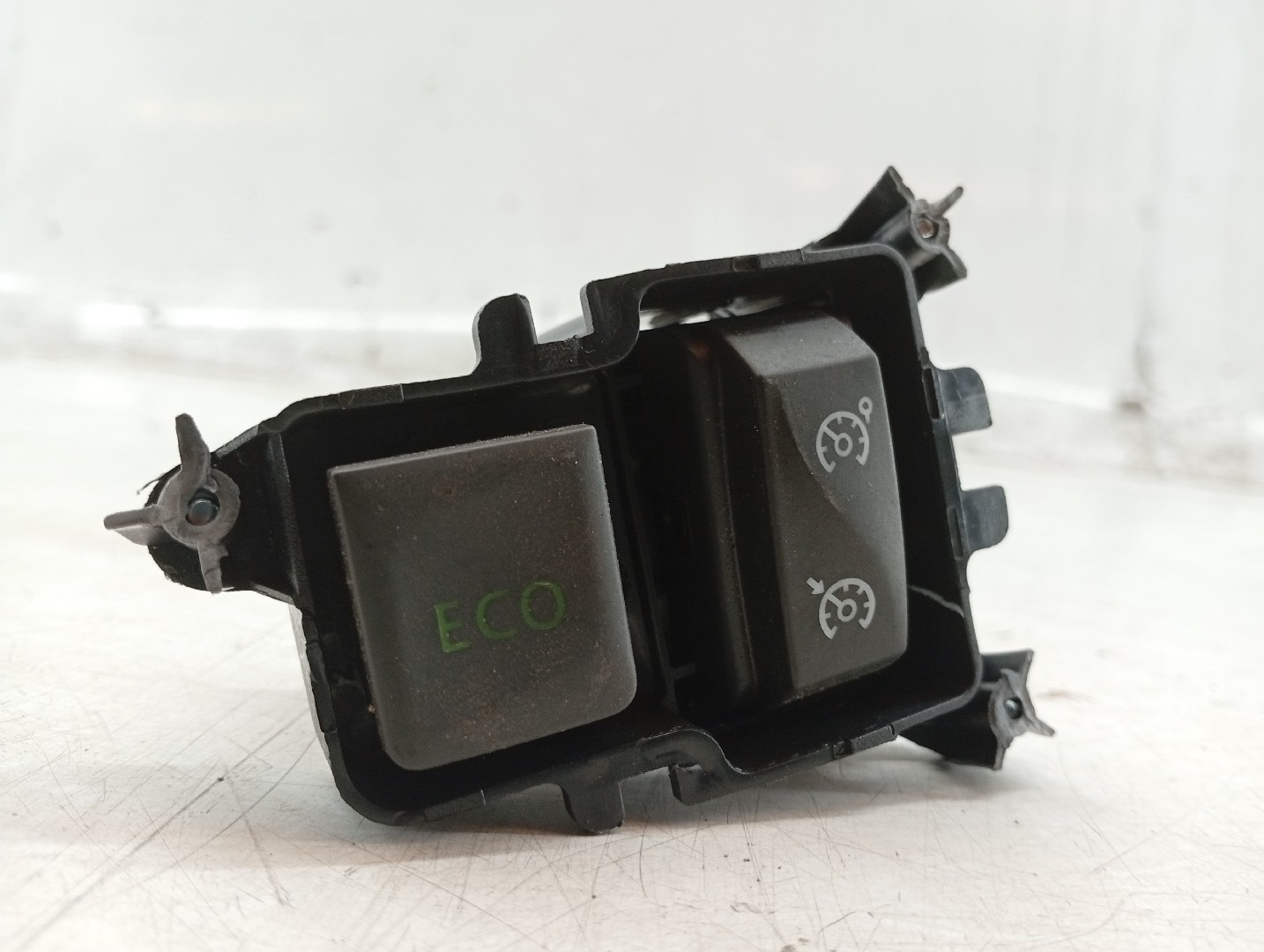 Interruptor RENAULT CAPTUR I (J5_, H5_) | 13 -  Imagem-4