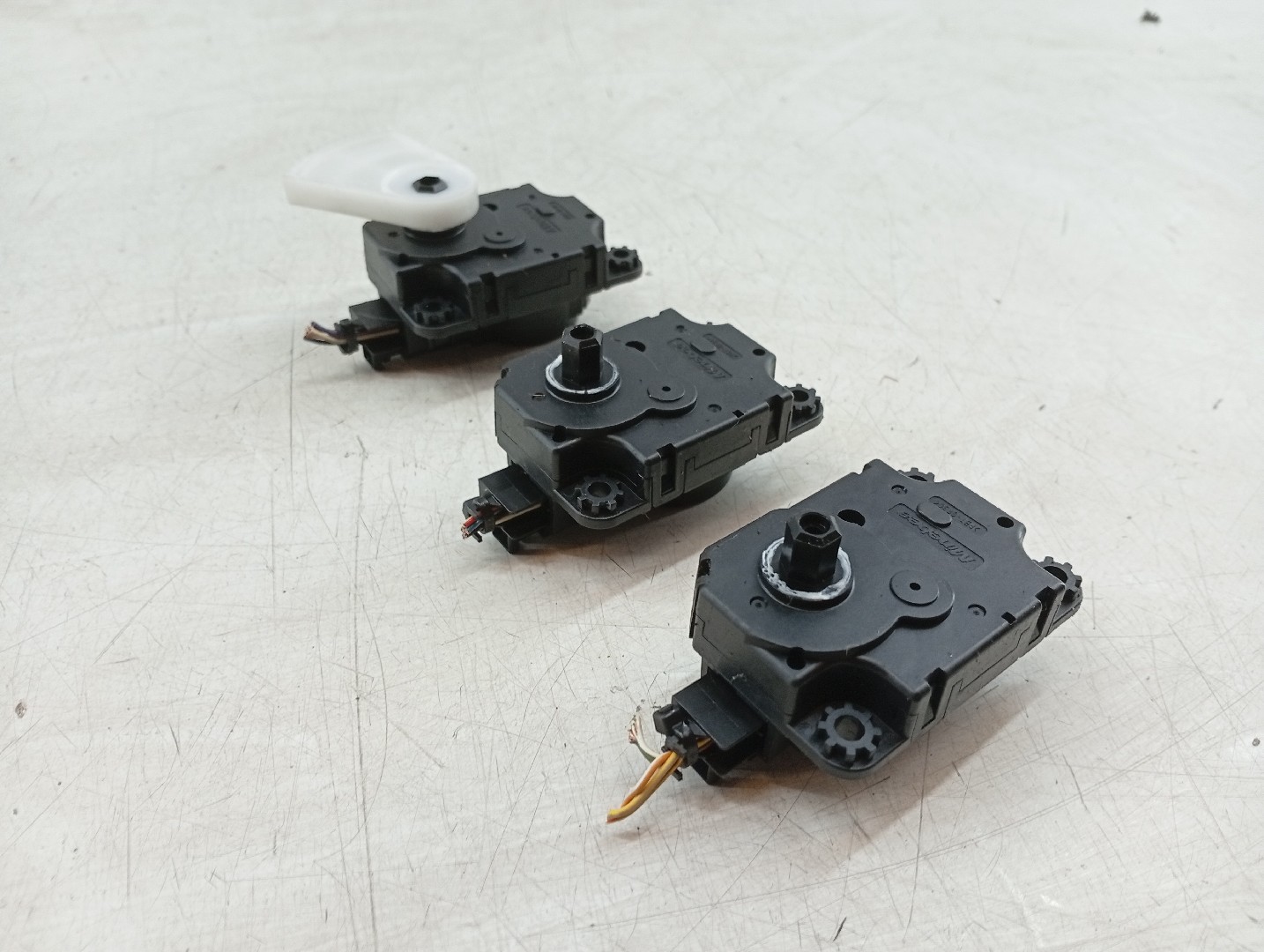 Motores atuadores de sofagem RENAULT CAPTUR I (J5_, H5_) | 13 -  Imagem-1