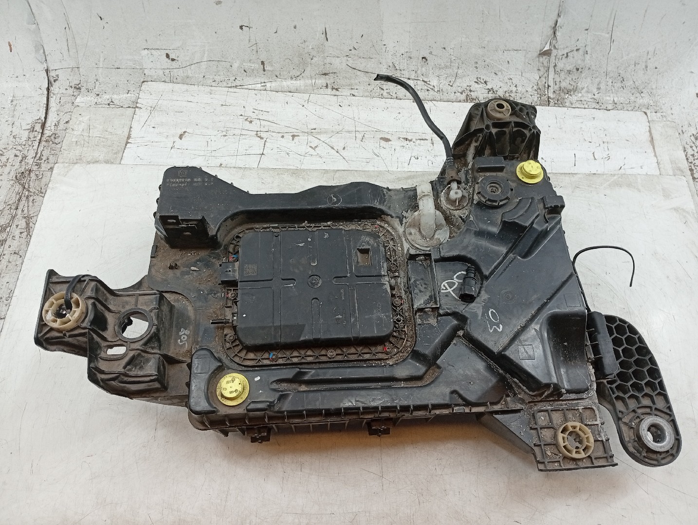 Depósito ad blue PEUGEOT 3008 SUV (M_) | 16 -  Imagem-3