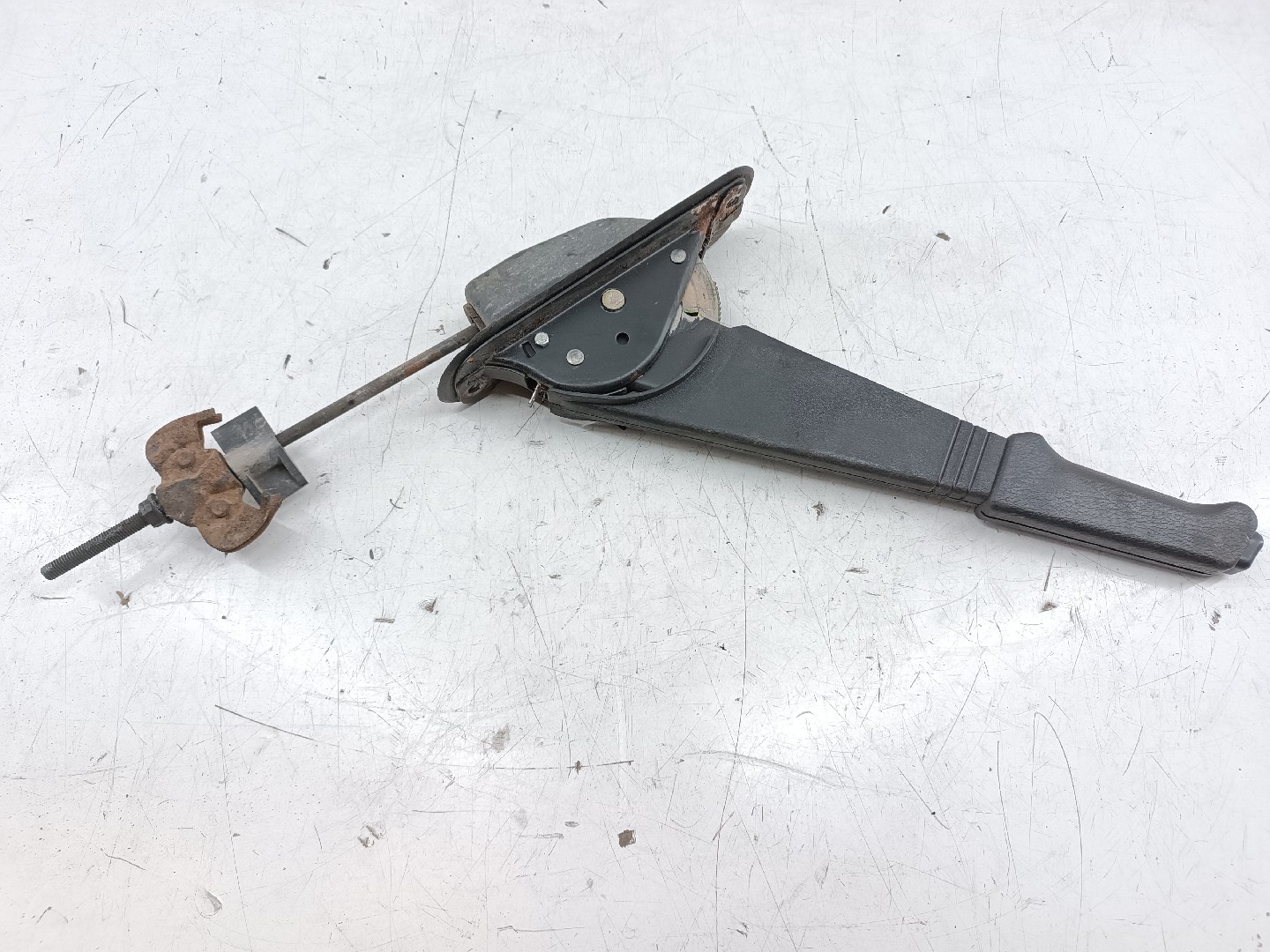 Travão de mão RENAULT CLIO I (B/C57_, 5/357_) | 90 - 98 Imagem-4