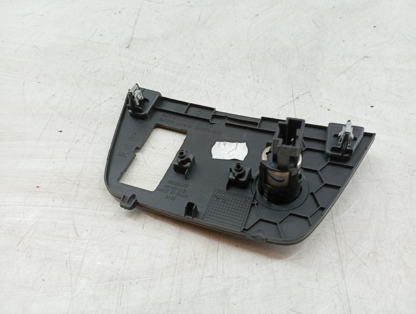 Tomada 12V OPEL CROSSLAND X (P17) | 17 -  Imagem-5