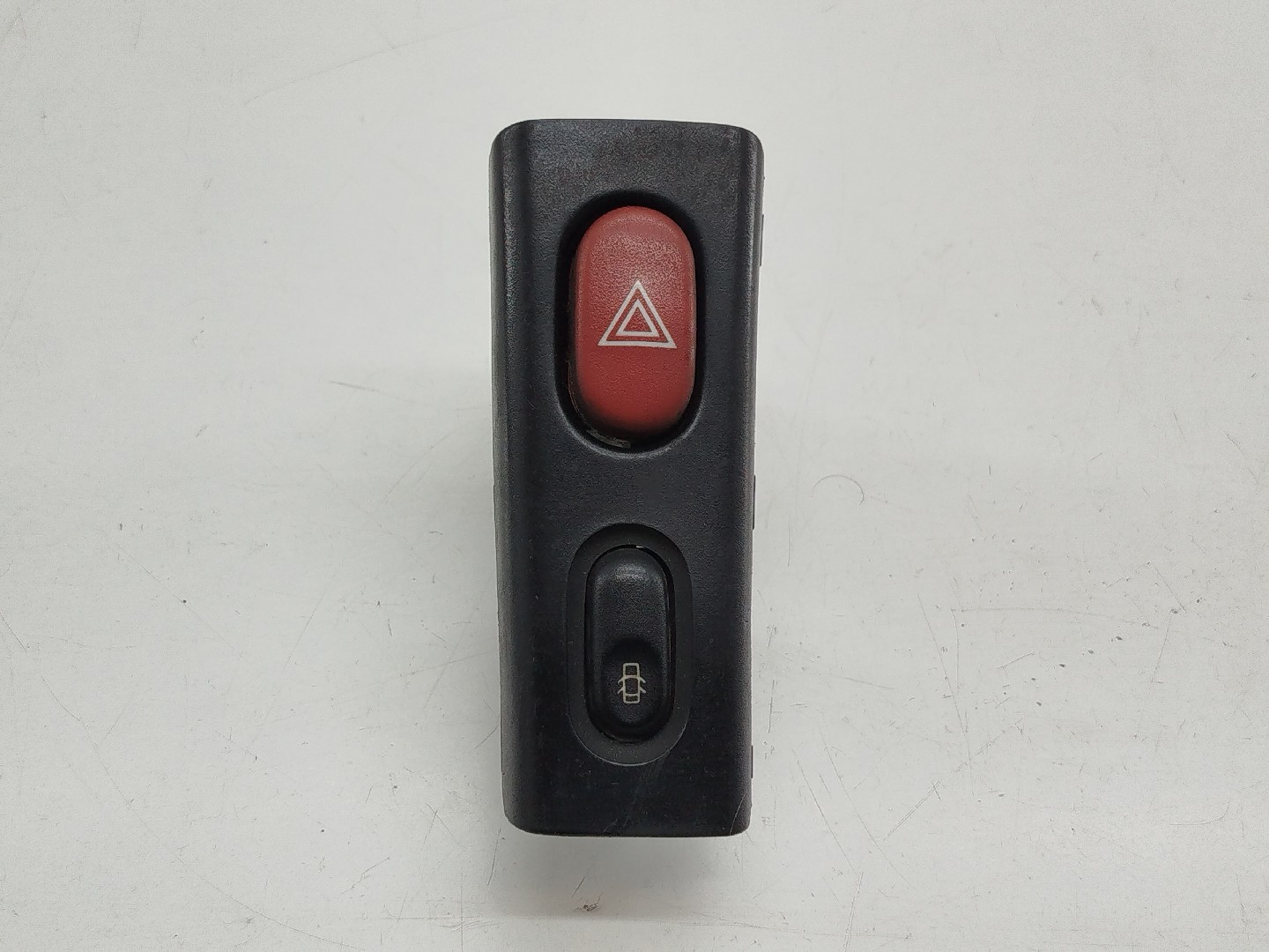 Botão dos 4 piscas RENAULT LAGUNA I (B56_, 556_) | 93 - 02 Imagem-4