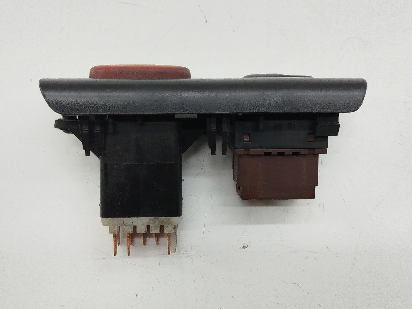 Botão dos 4 piscas RENAULT LAGUNA I (B56_, 556_) | 93 - 02 Imagem-3