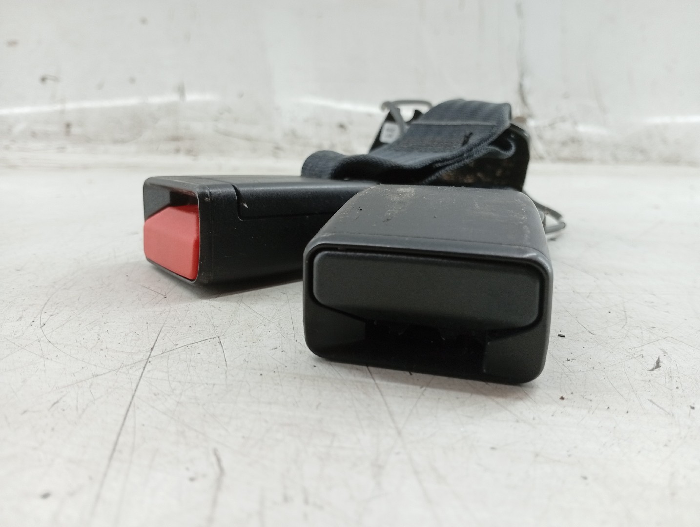 Encaixe do cinto OPEL CROSSLAND X (P17) | 17 -  Imagem-2