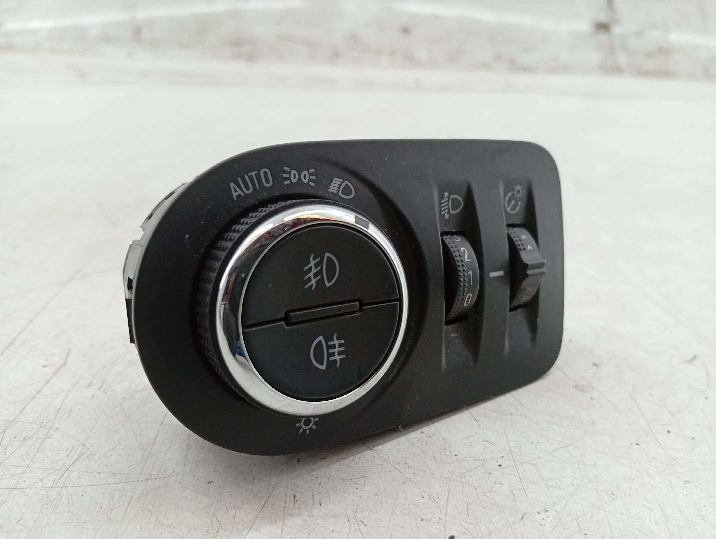 Regulador de luzes OPEL CROSSLAND X (P17) | 17 -  Imagem-1