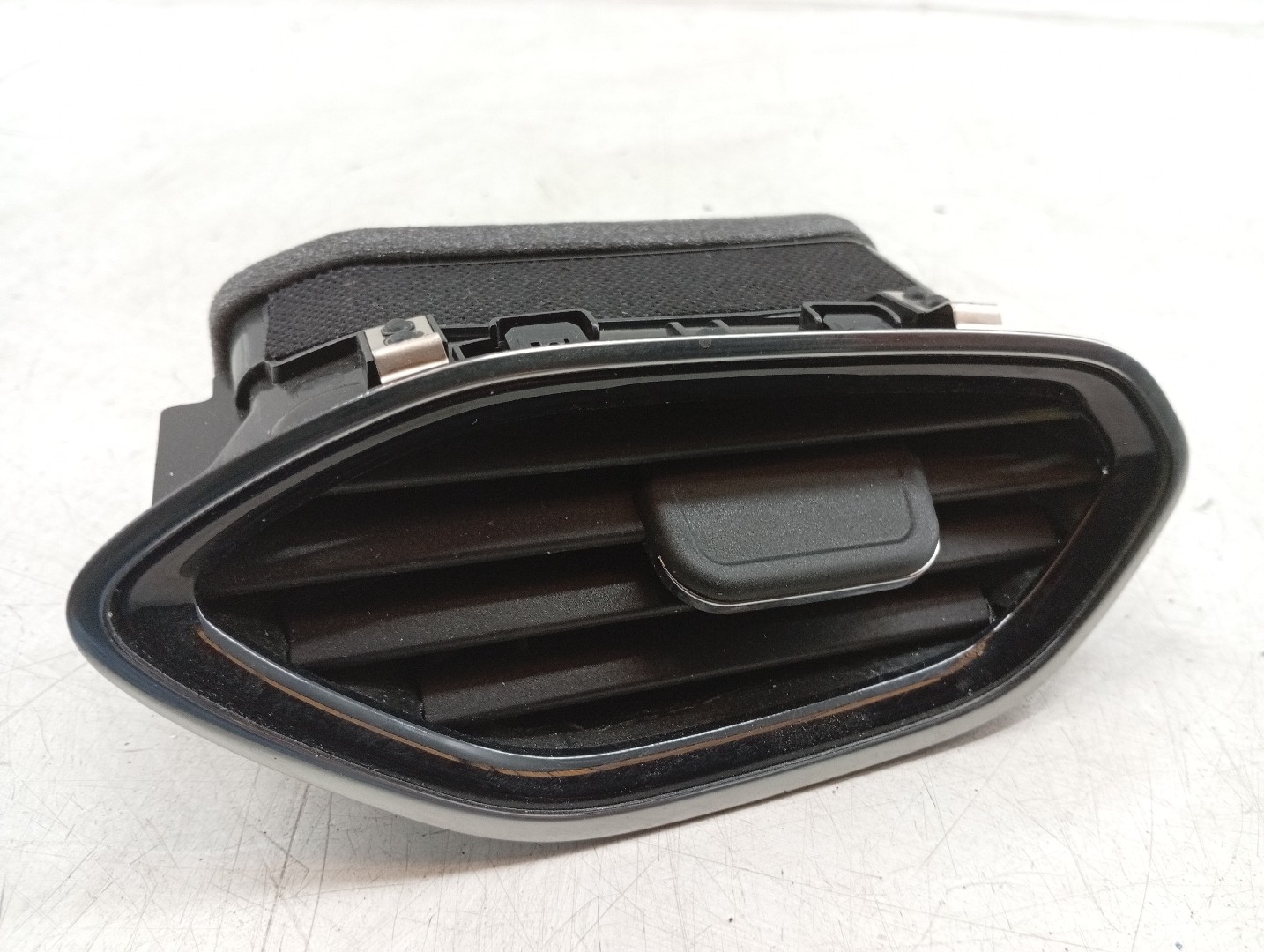 Difusor de ar direito OPEL CROSSLAND X (P17) | 17 - 