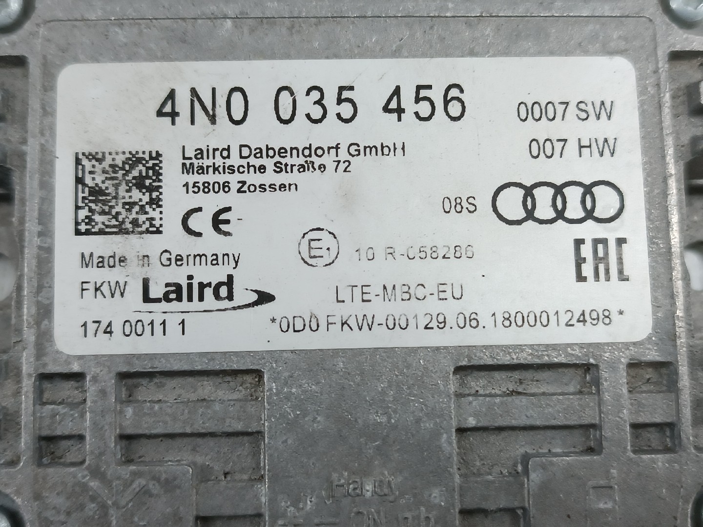 Amplificador de antena AUDI A6 (4G2, 4GC, C7) | 10 - 18 Imagem-1