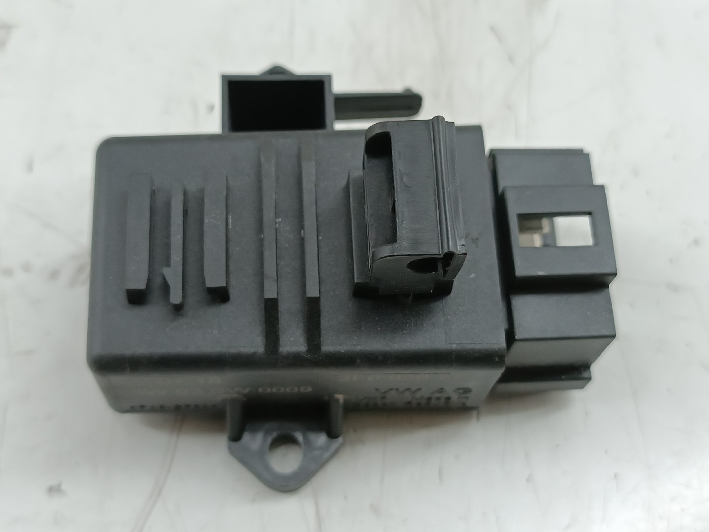 Módulo relé VOLKSWAGEN TRANSPORTER T6 Caixa (SGA, SGH, SHA, SHH) | 15 -  Imagem-2