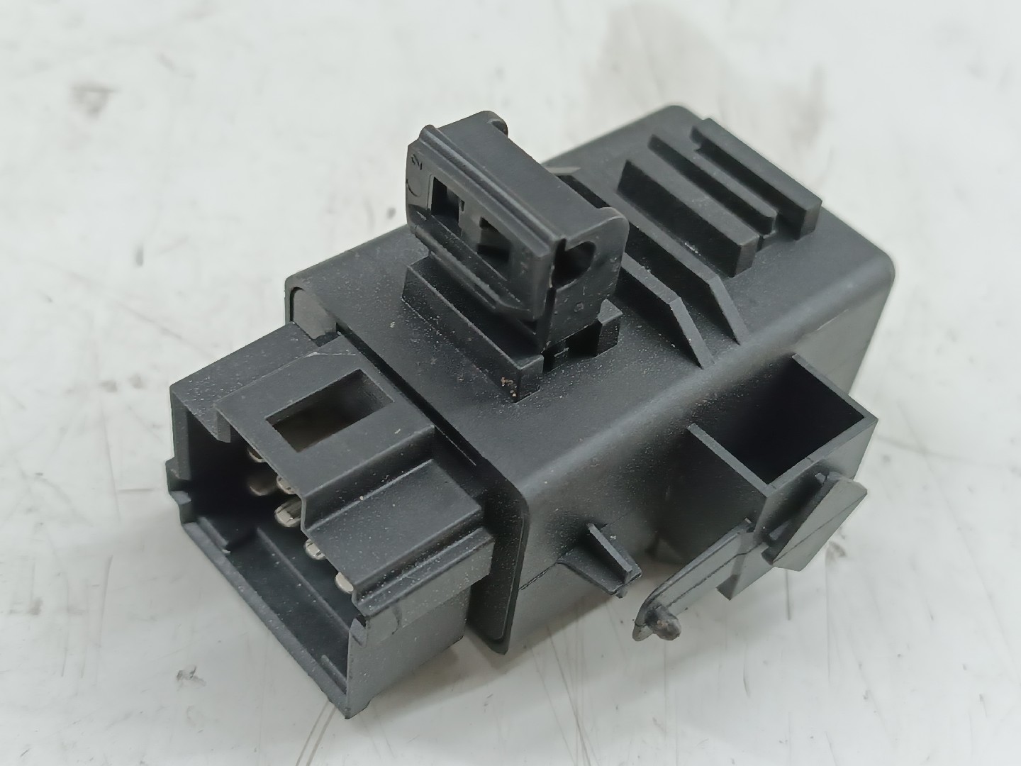 Módulo relé VOLKSWAGEN TRANSPORTER T6 Caixa (SGA, SGH, SHA, SHH) | 15 -  Imagem-4