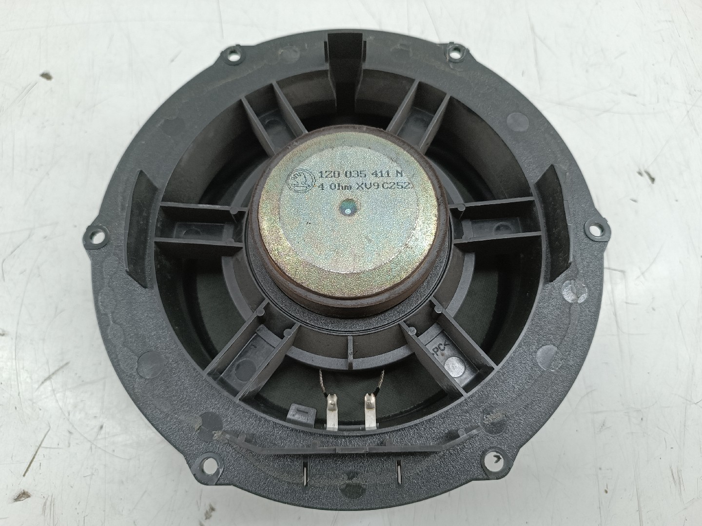 Coluna de som SKODA OCTAVIA II (1Z3) | 04 - 13