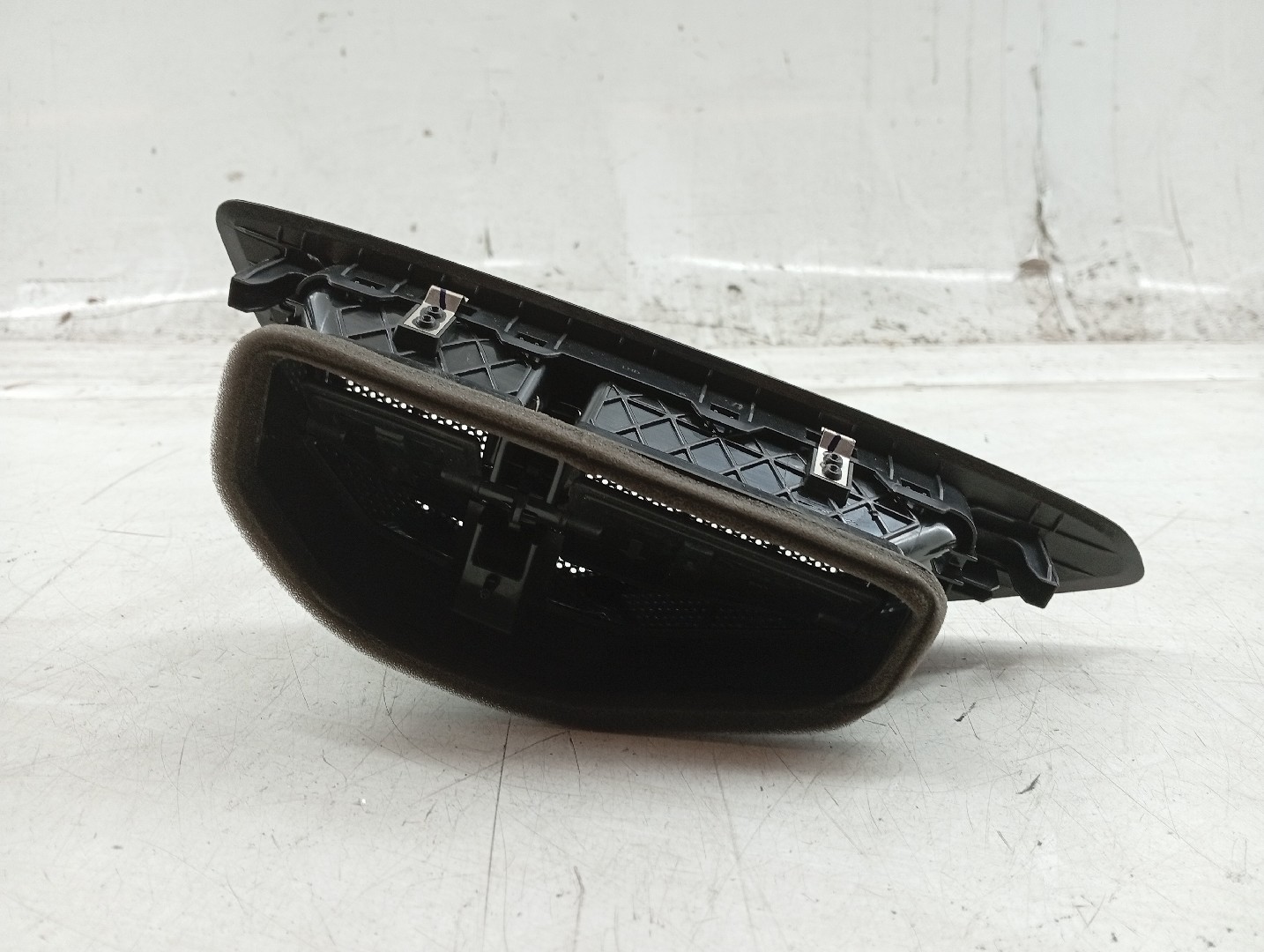 Difusor de ar esquerdo OPEL CROSSLAND X (P17) | 17 -  Imagem-4