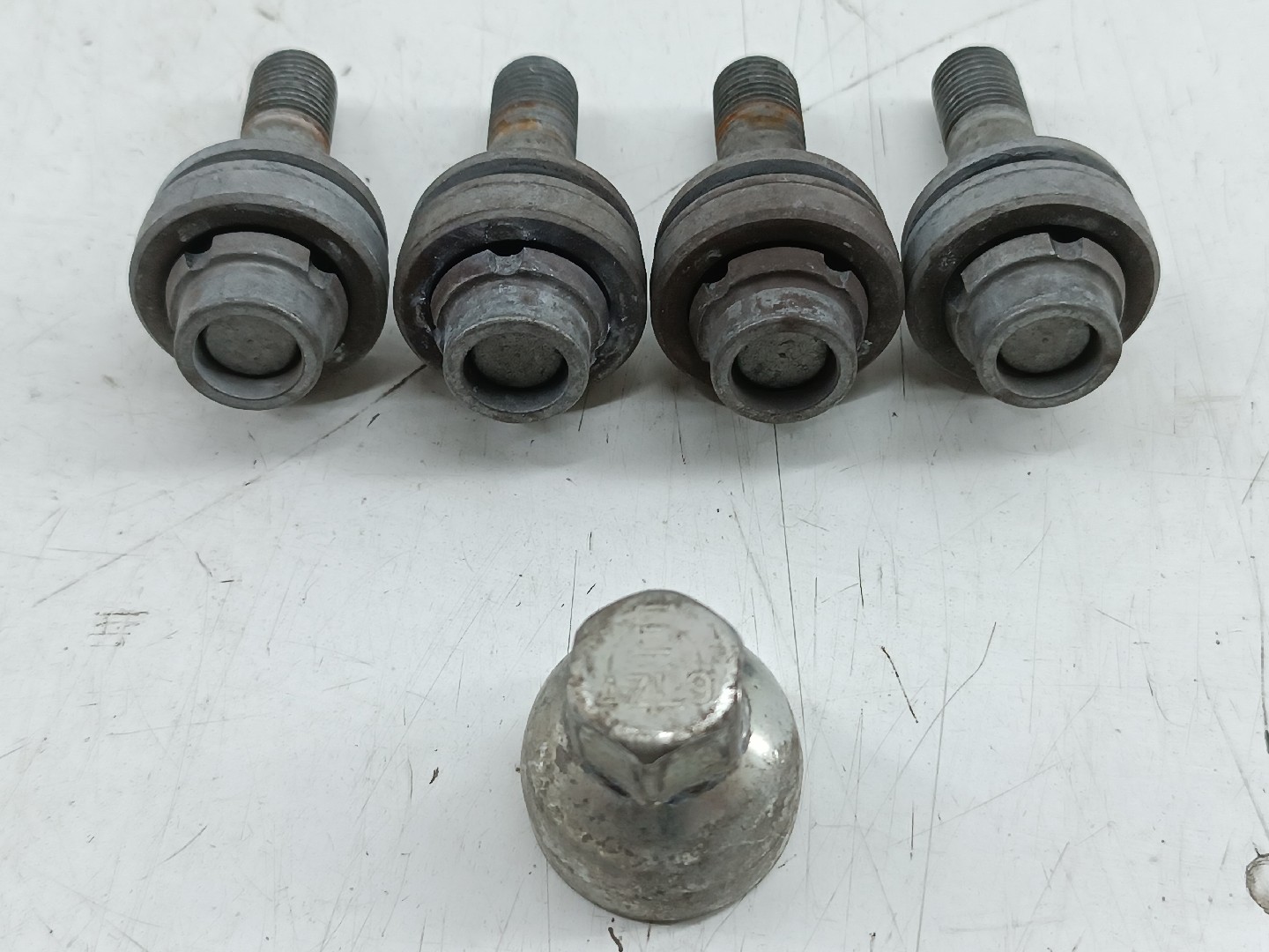 Kit pernos anti-roubo OPEL CROSSLAND X (P17) | 17 -  Imagem-2