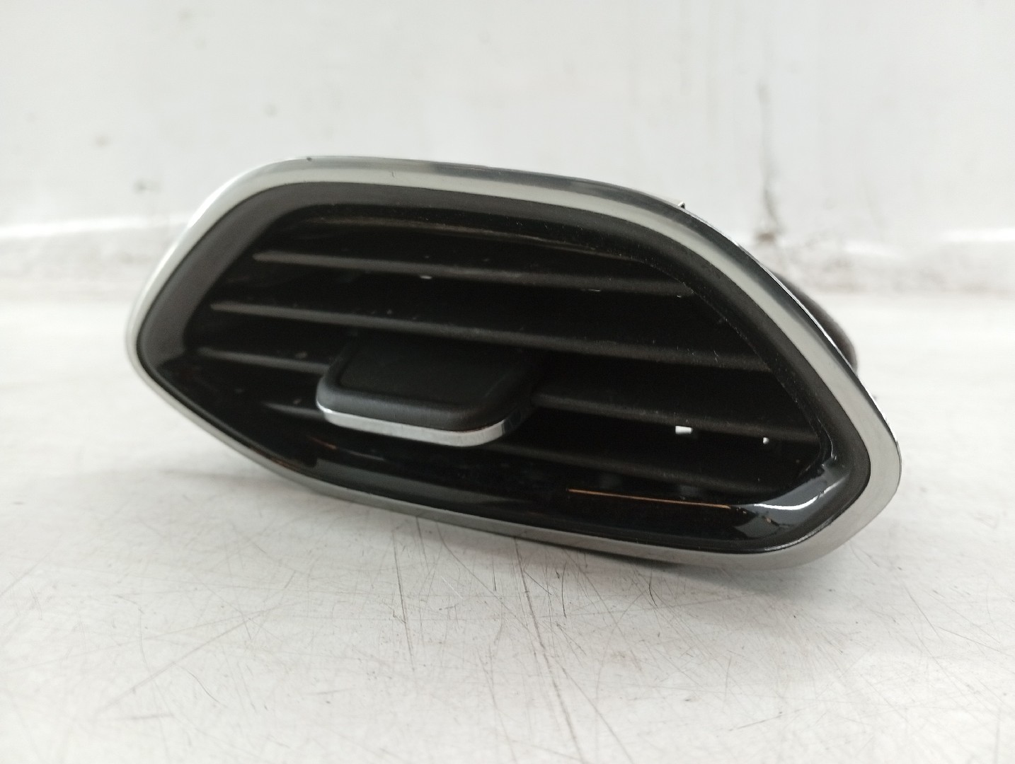 Difusor de ar OPEL CROSSLAND X (P17) | 17 - 