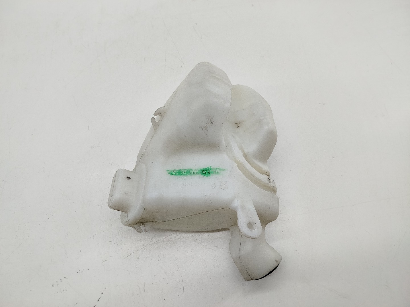 Reservatório de água do limpa para-brisas CITROEN C3 II (SC_) | 09 -  Imagem-1