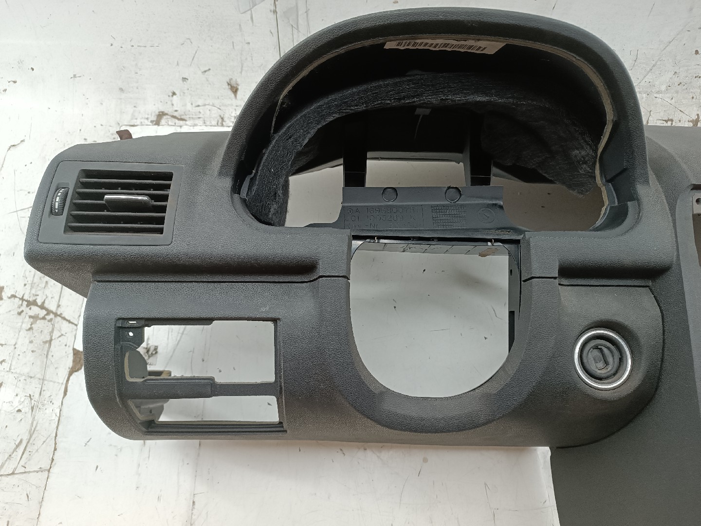 Tablier com airbag de passageiro MERCEDES-BENZ A-CLASS (W169) | 04 - 12 Imagem-8