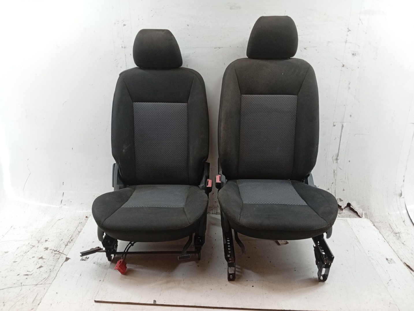 Conjunto de bancos com airbags MERCEDES-BENZ A-CLASS (W169) | 04 - 12 Imagem-4
