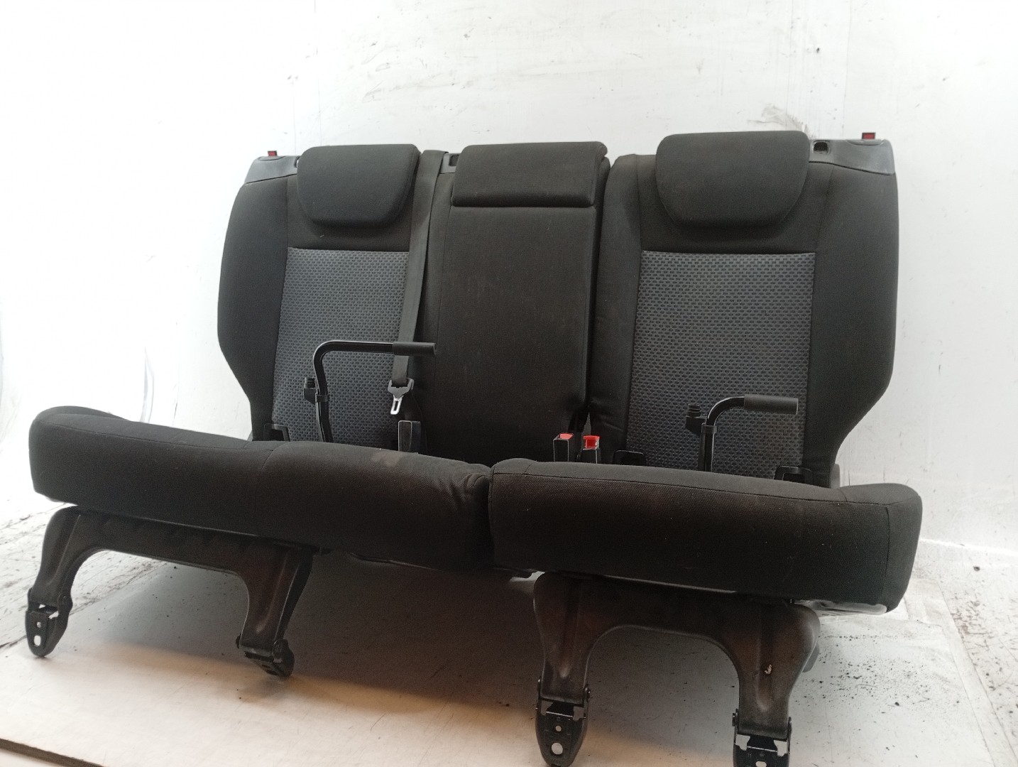 Conjunto de bancos com airbags MERCEDES-BENZ A-CLASS (W169) | 04 - 12 Imagem-1