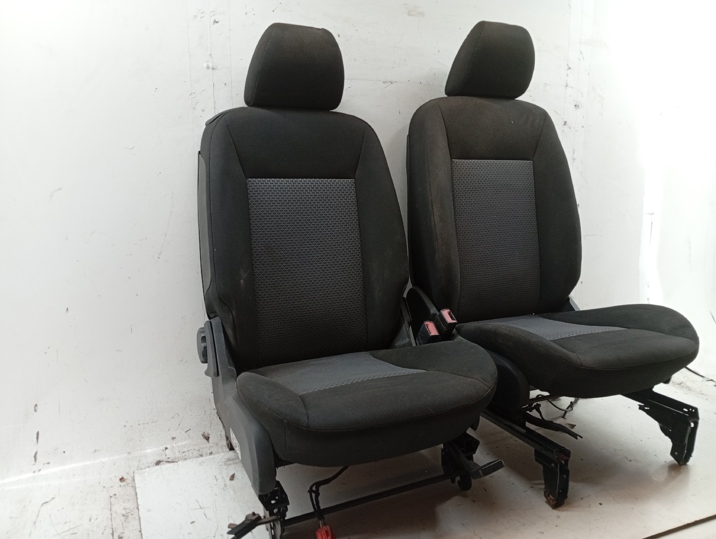 Conjunto de bancos com airbags MERCEDES-BENZ A-CLASS (W169) | 04 - 12 Imagem-9