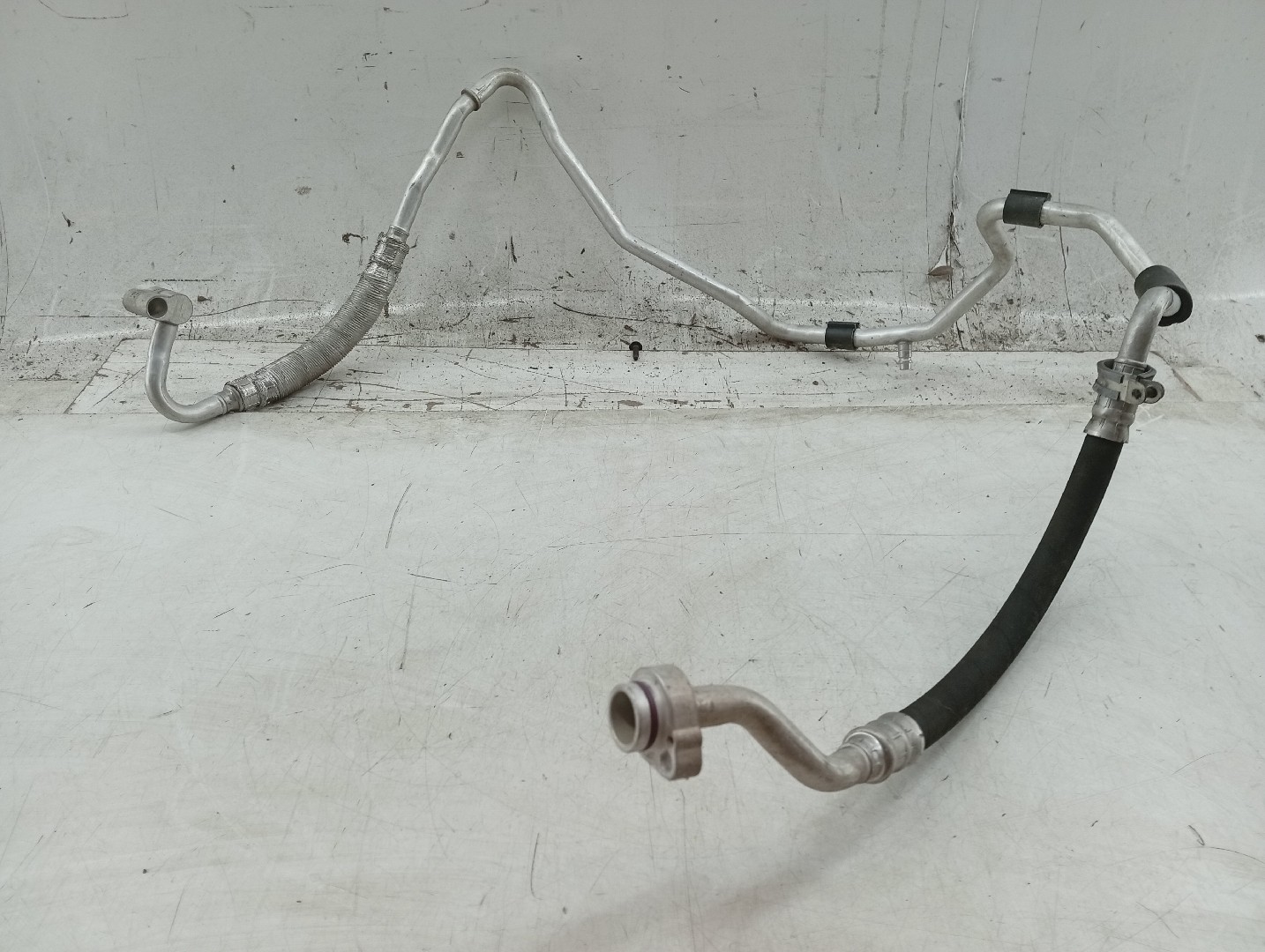 Tubo de Ar condicionado VOLKSWAGEN EOS (1F7, 1F8) | 06 - 15 Imagem-3